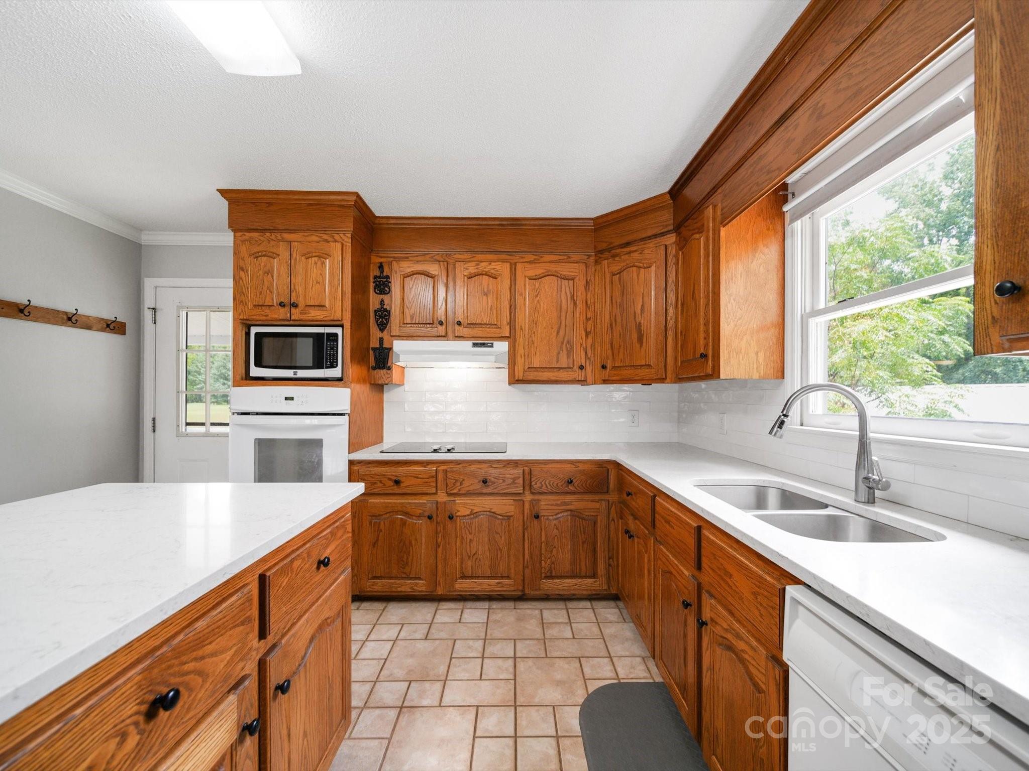 2364 Lakeside Drive — Liberty Hill