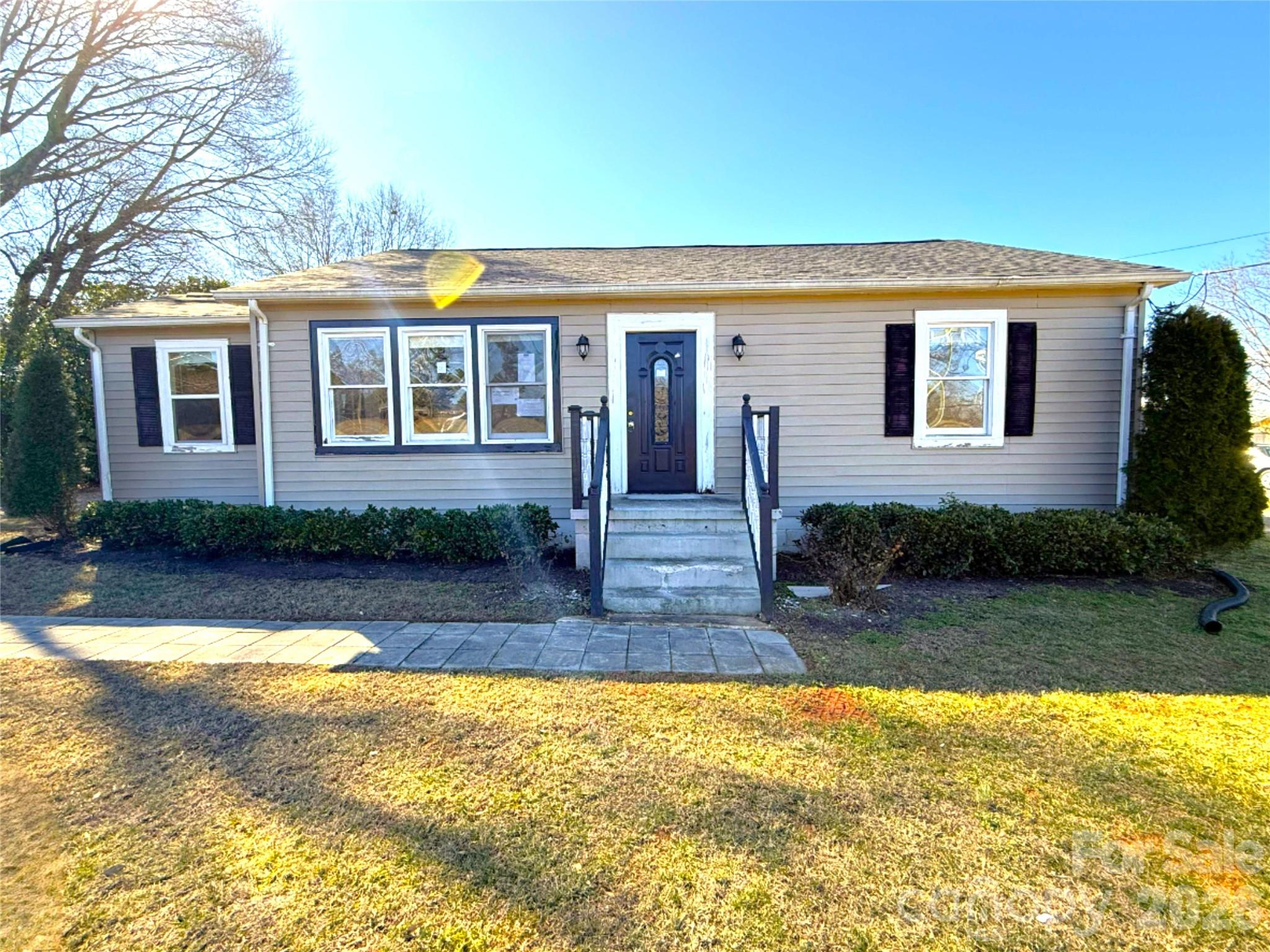 1782 US 74 Business Highway — Ellenboro