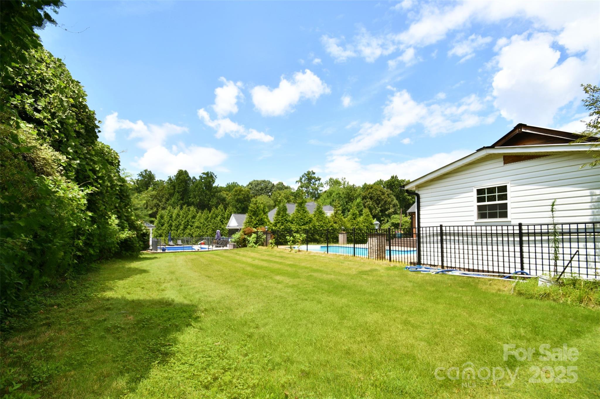 2914 Weatherfield Drive — Lincolnton