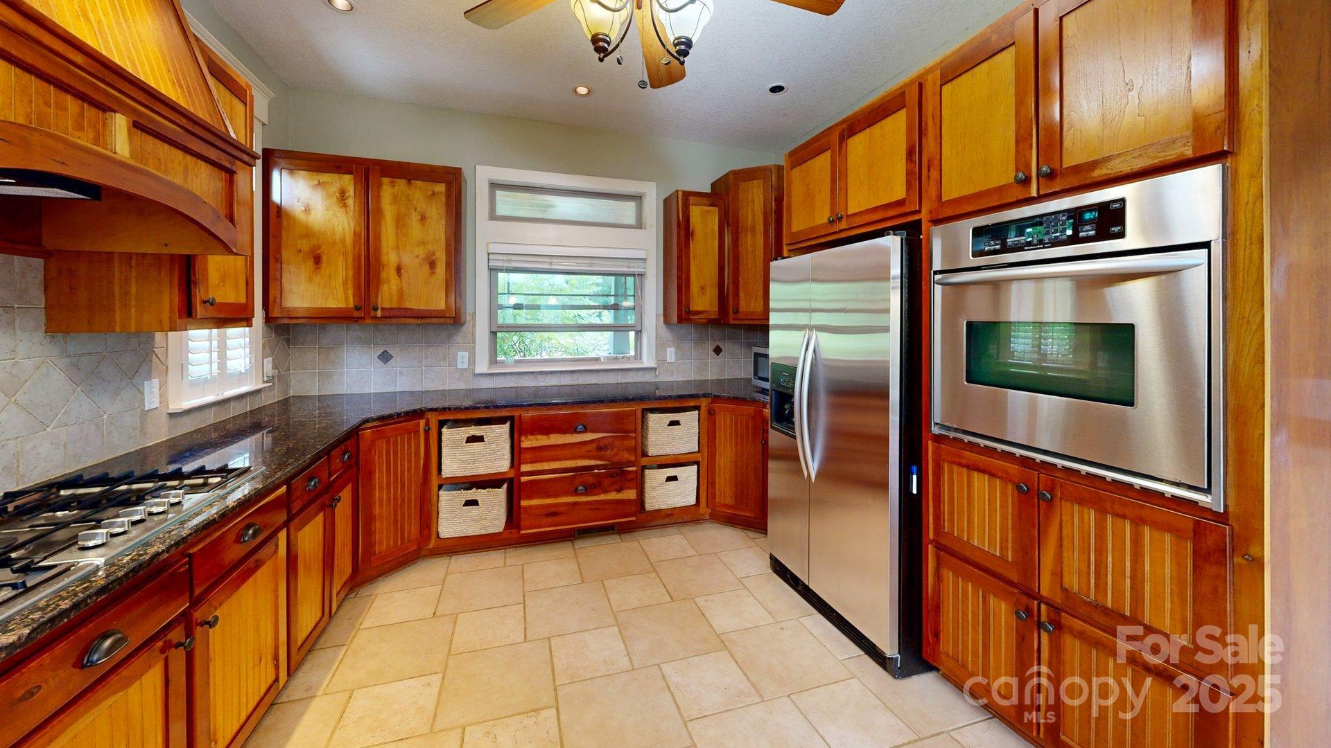 6 Sunrise Valley — Leicester