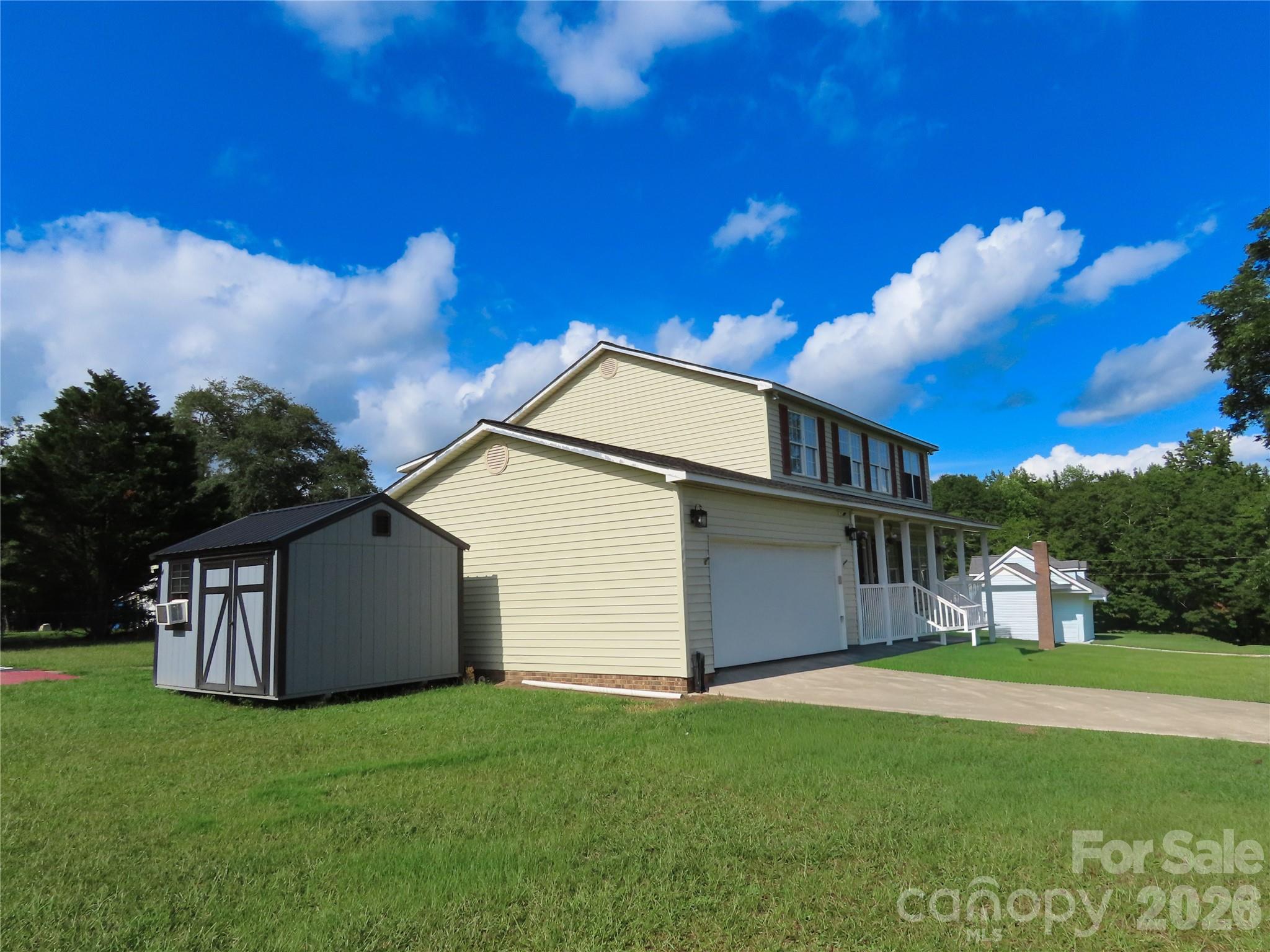 204 Rowland Avenue — Heath Springs