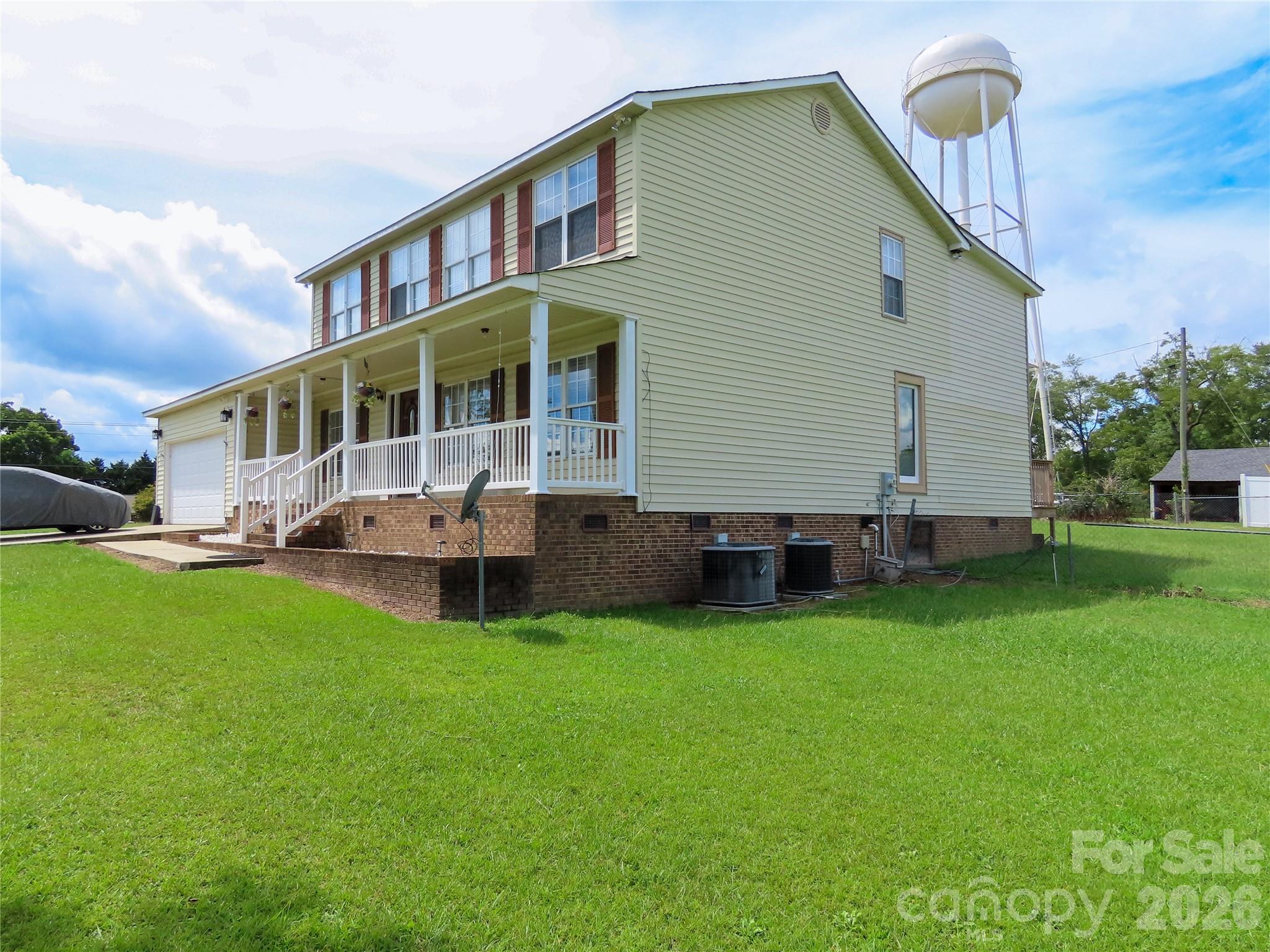 204 Rowland Avenue — Heath Springs