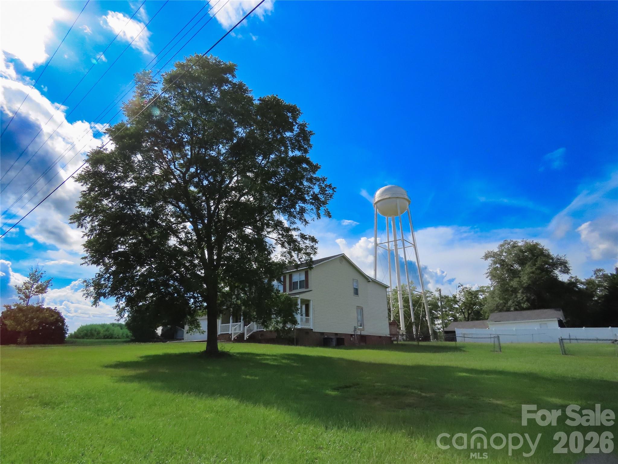 204 Rowland Avenue — Heath Springs