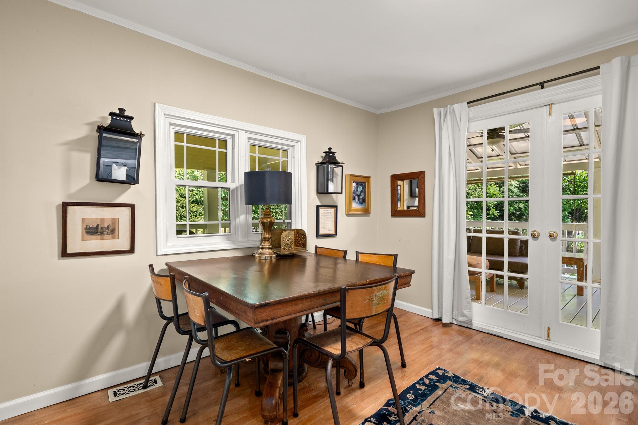 334 Greenville Street — Saluda