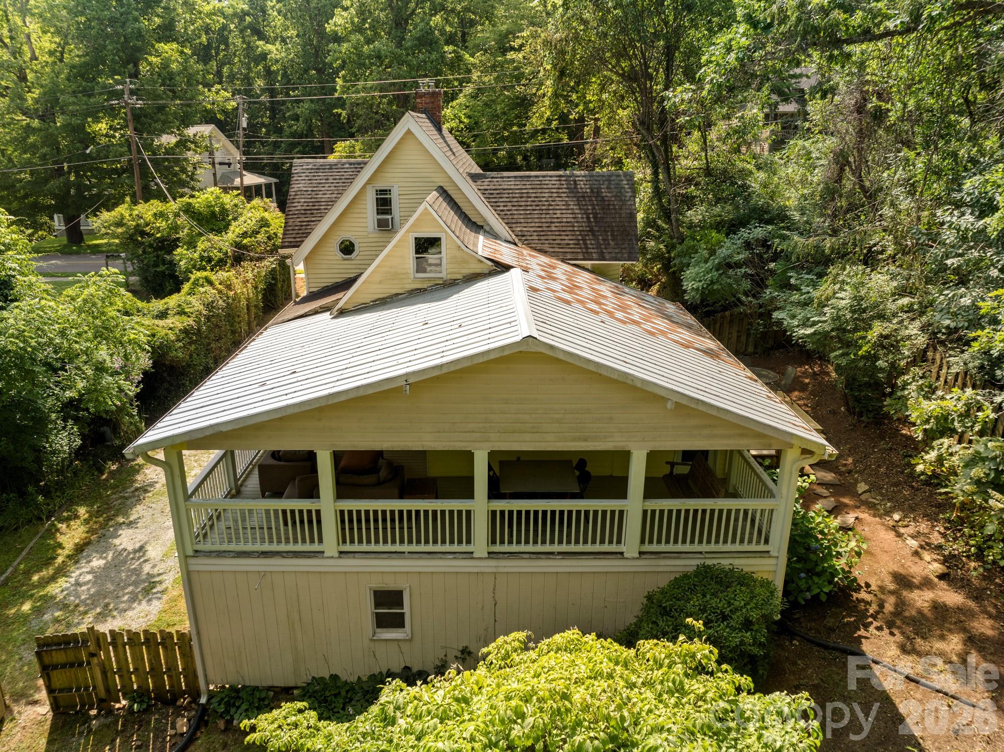 334 Greenville Street — Saluda