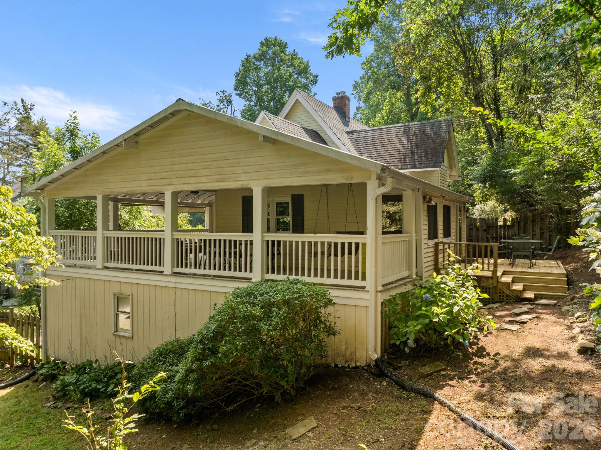 334 Greenville Street — Saluda