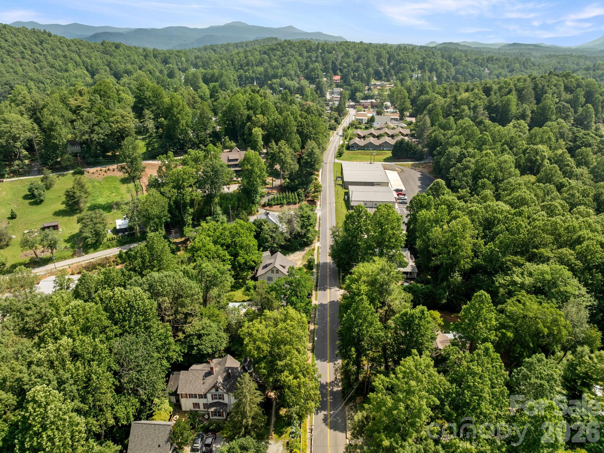 334 Greenville Street — Saluda