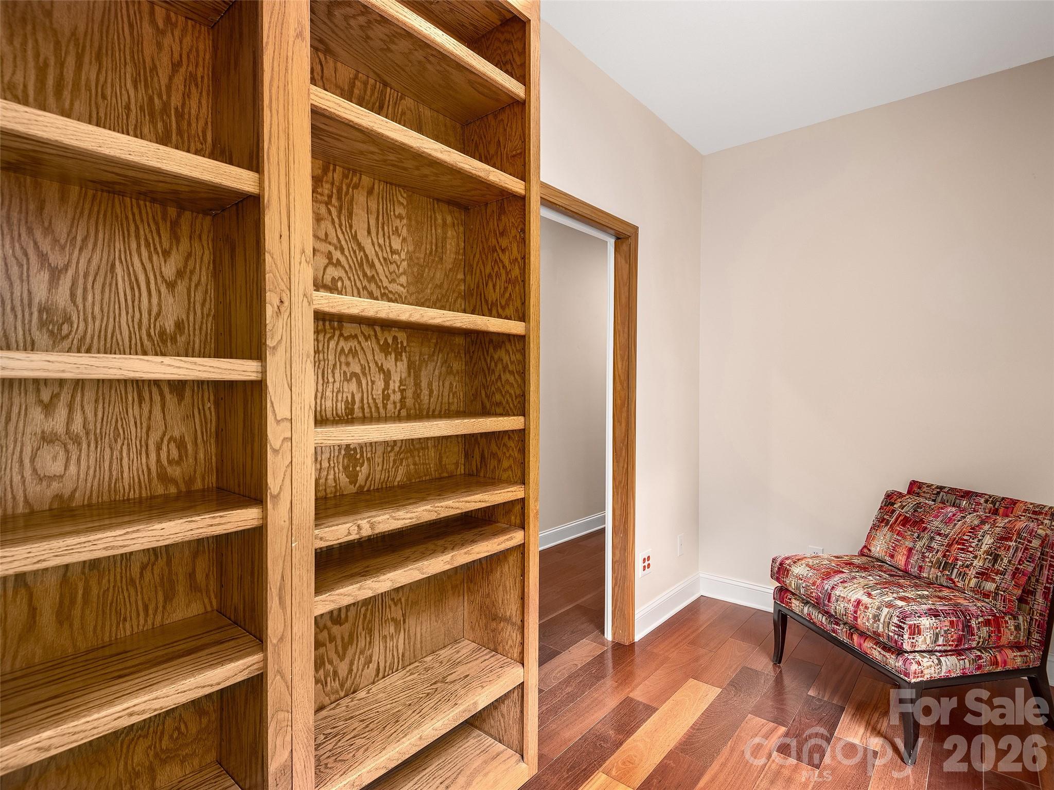608 Upper Sondley Drive — Asheville