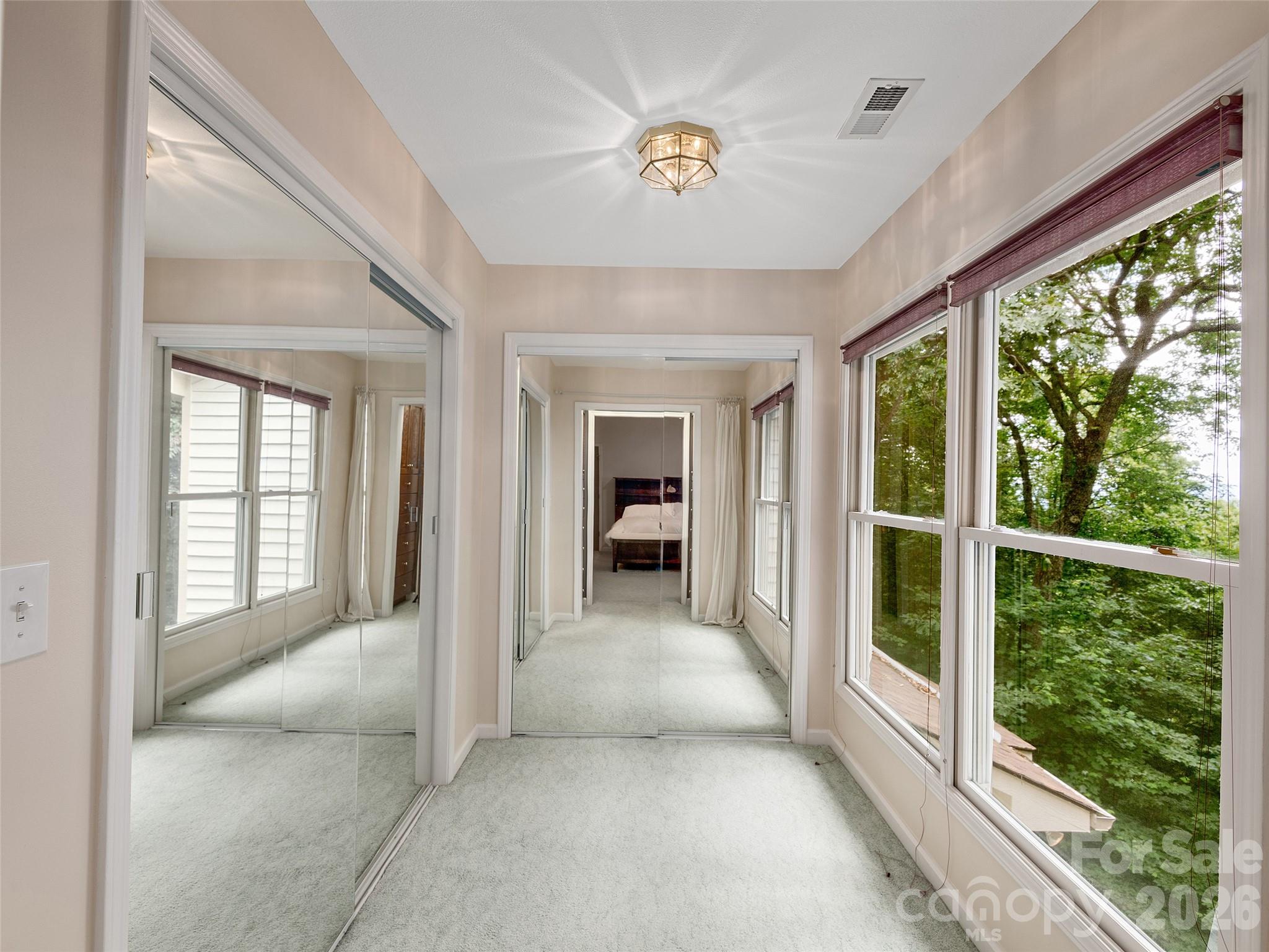608 Upper Sondley Drive — Asheville