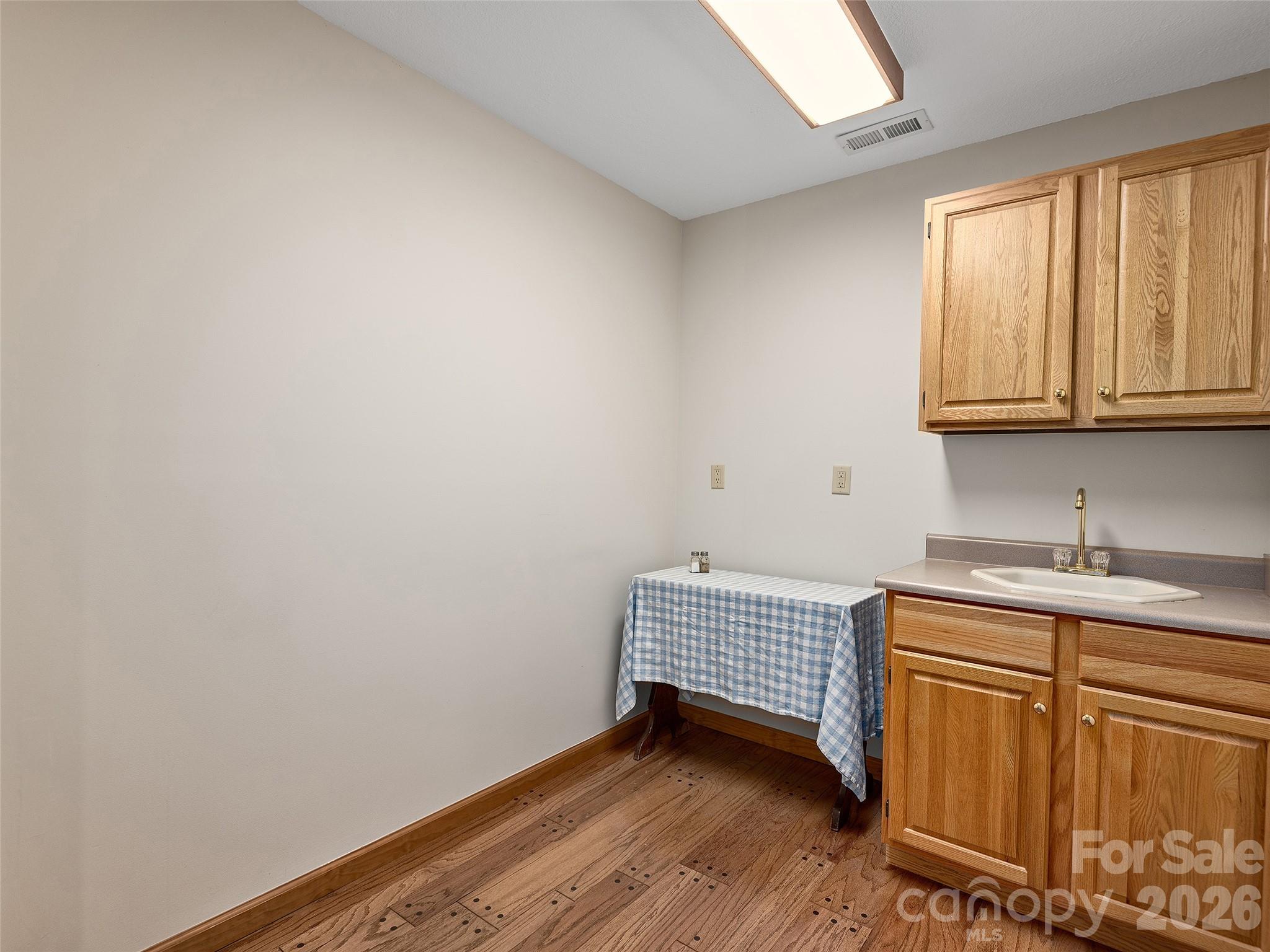 608 Upper Sondley Drive — Asheville