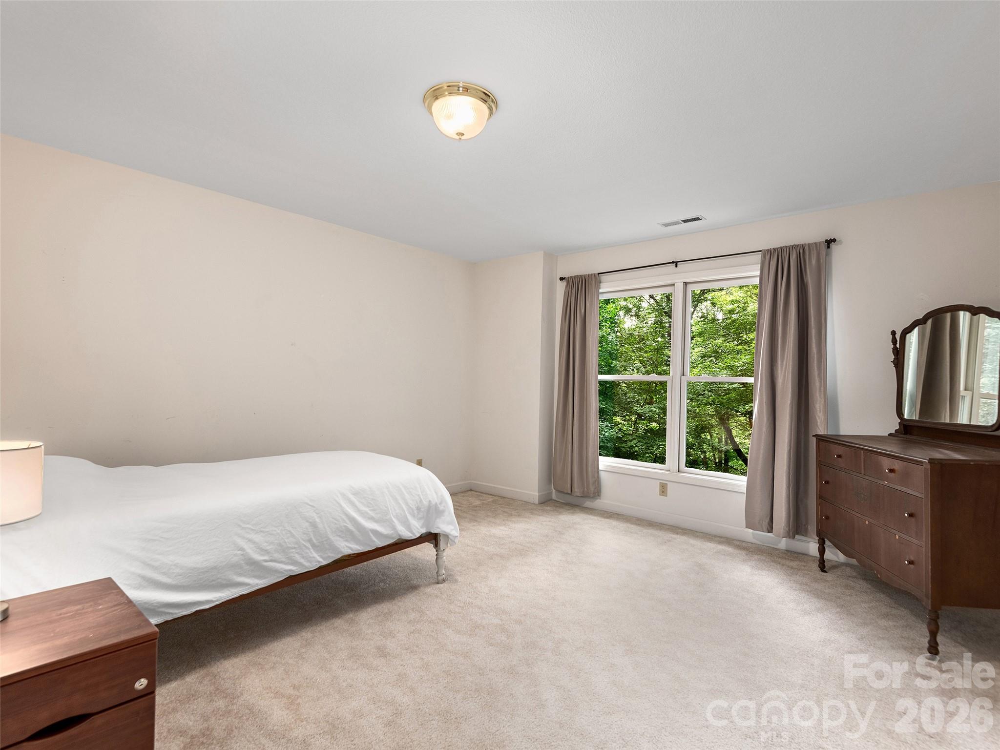 608 Upper Sondley Drive — Asheville