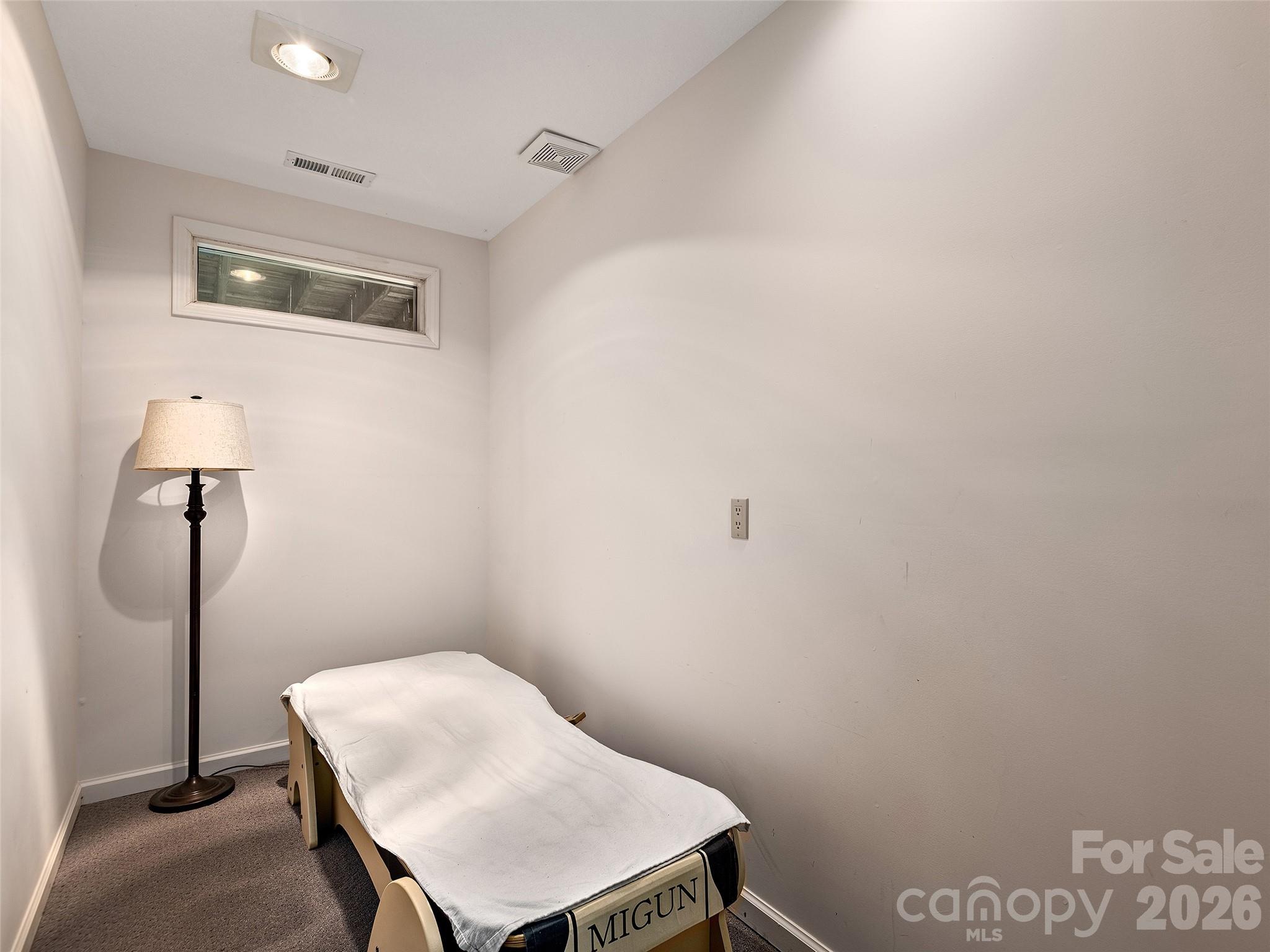 608 Upper Sondley Drive — Asheville