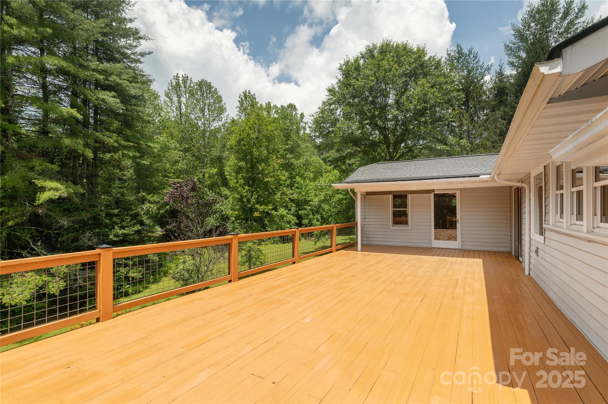 788 Old NC 280 Highway — Pisgah Forest