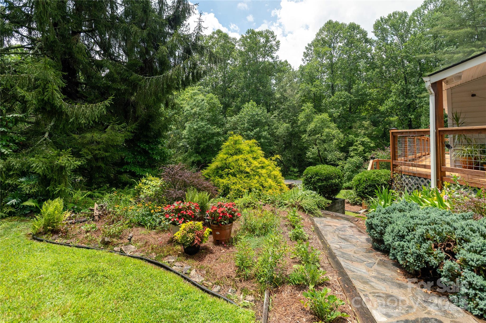 788 Old NC 280 Highway — Pisgah Forest