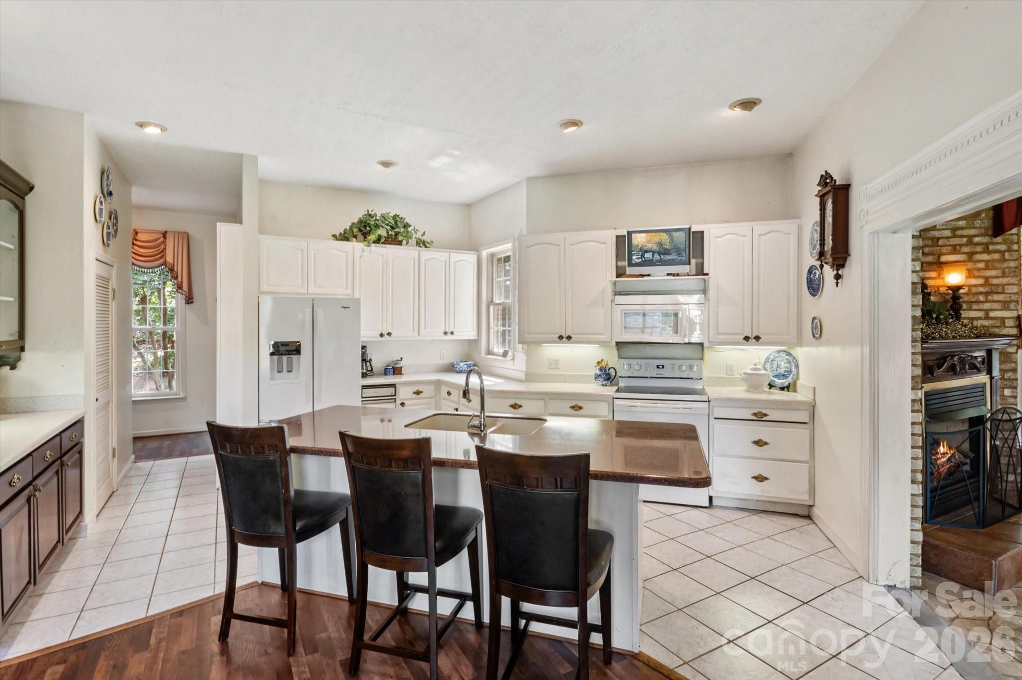 25 Towhee Trail — Tryon