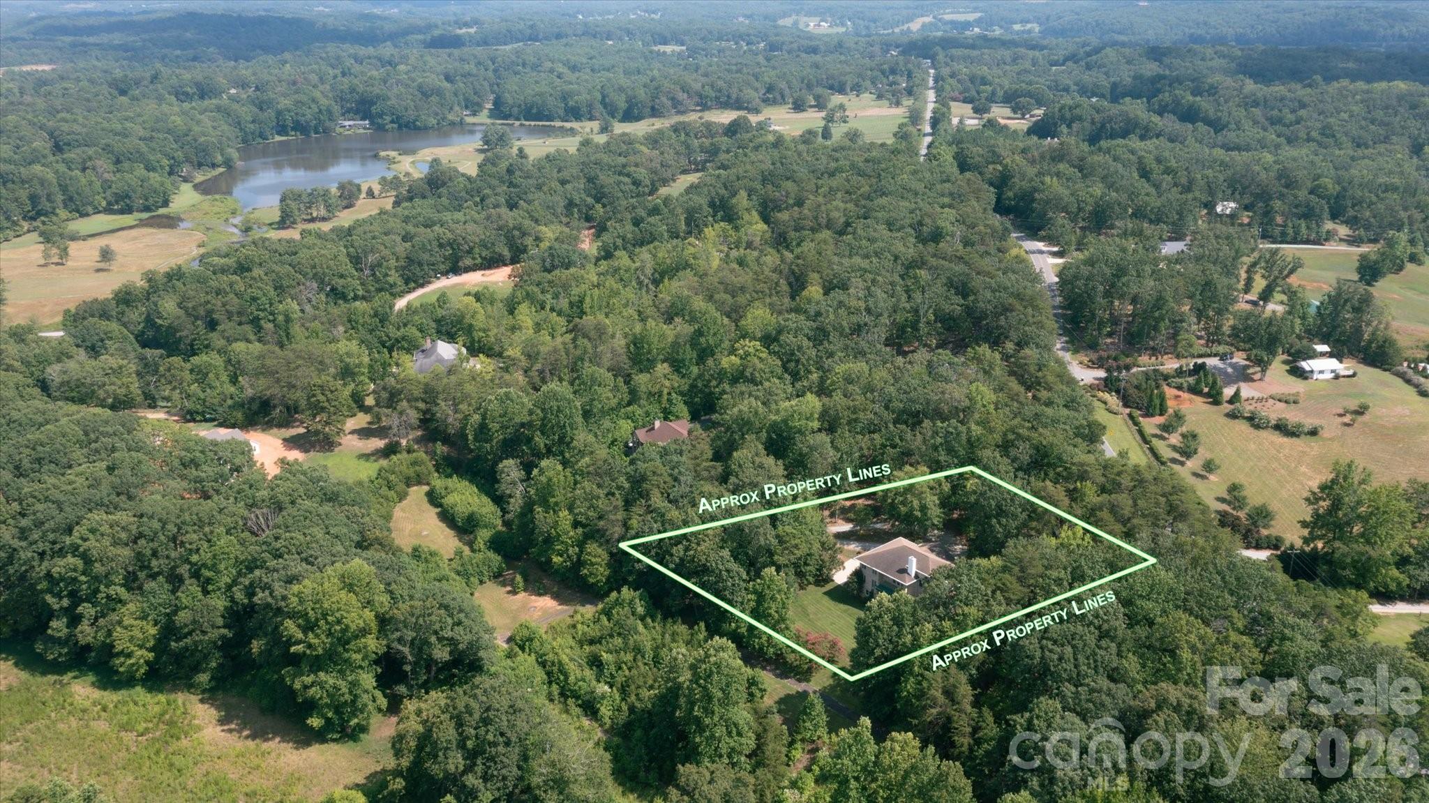 25 Towhee Trail — Tryon