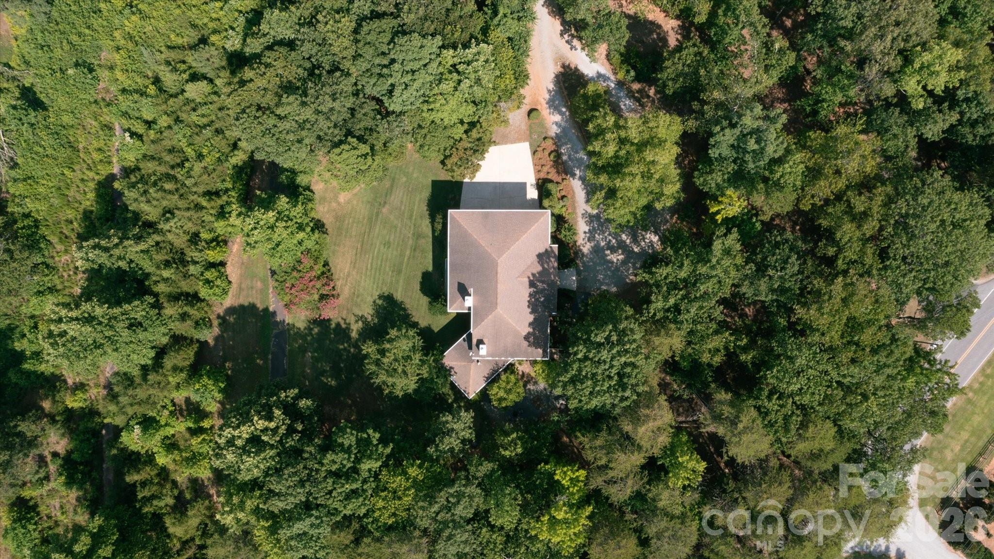 25 Towhee Trail — Tryon