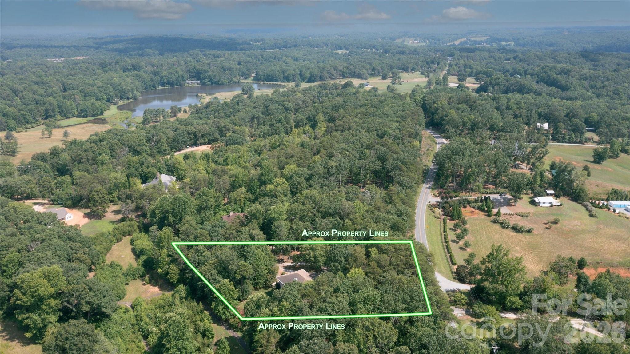 25 Towhee Trail — Tryon