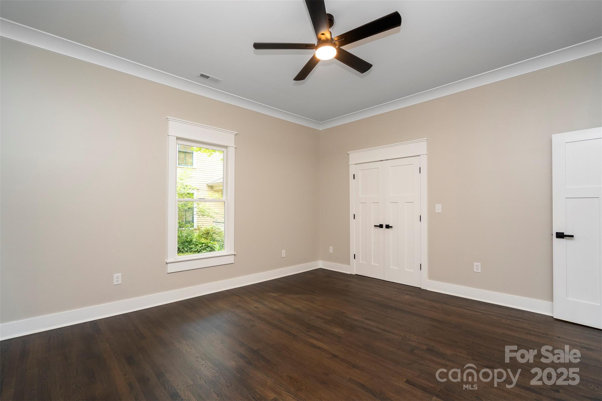 420 E Bank Street — Salisbury