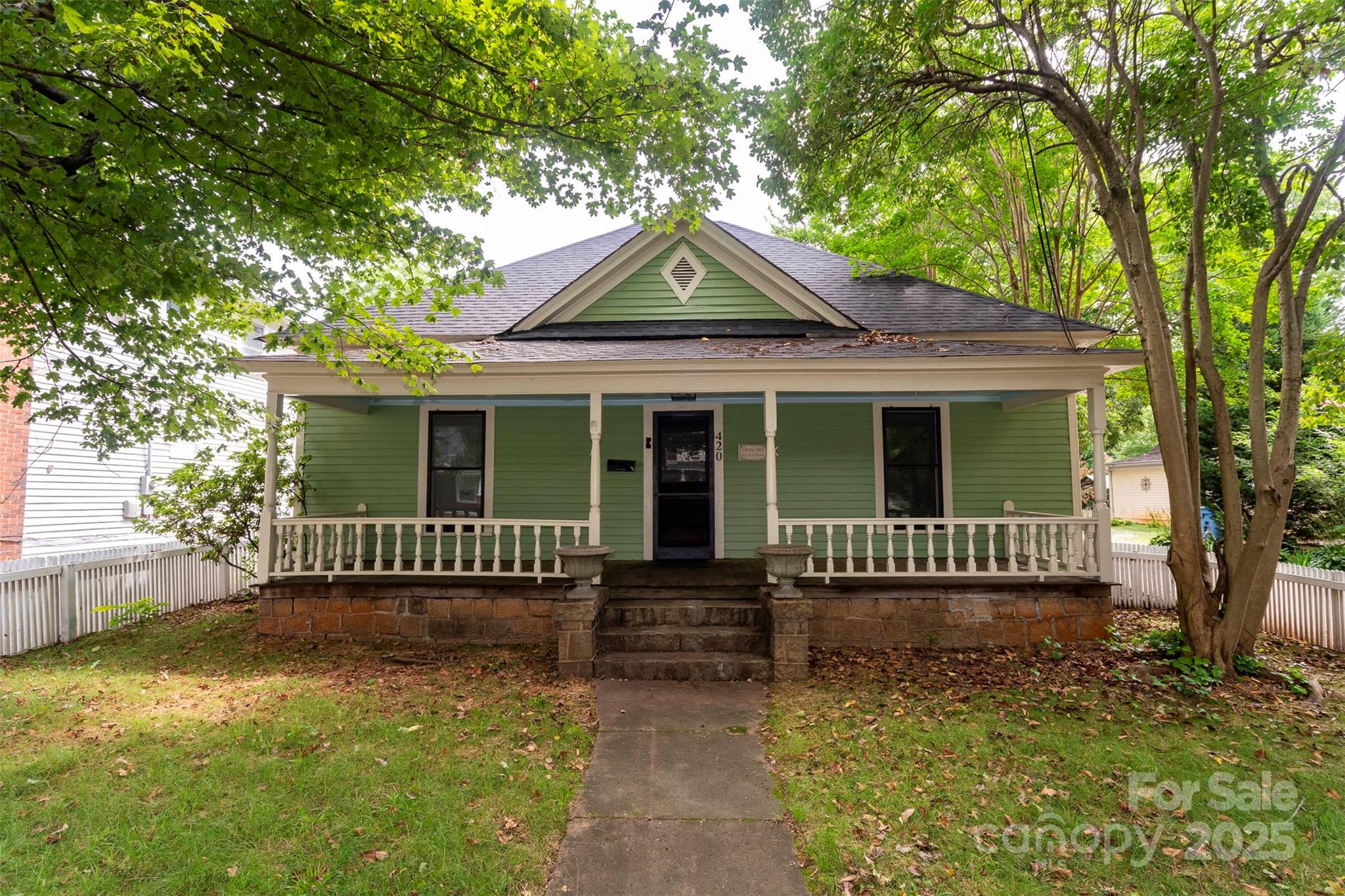 420 E Bank Street — Salisbury