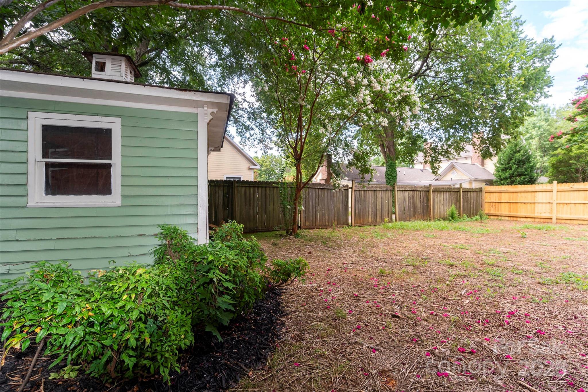 420 E Bank Street — Salisbury