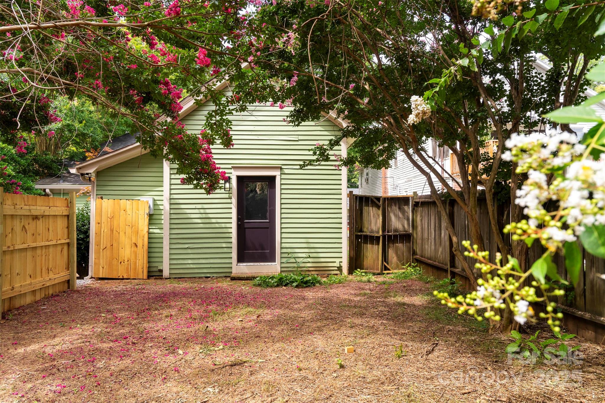 420 E Bank Street — Salisbury
