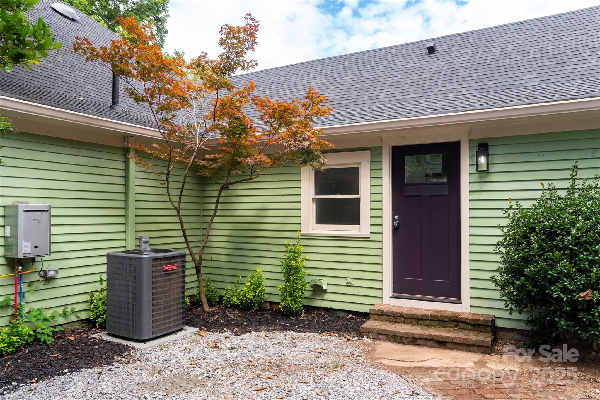 420 E Bank Street — Salisbury
