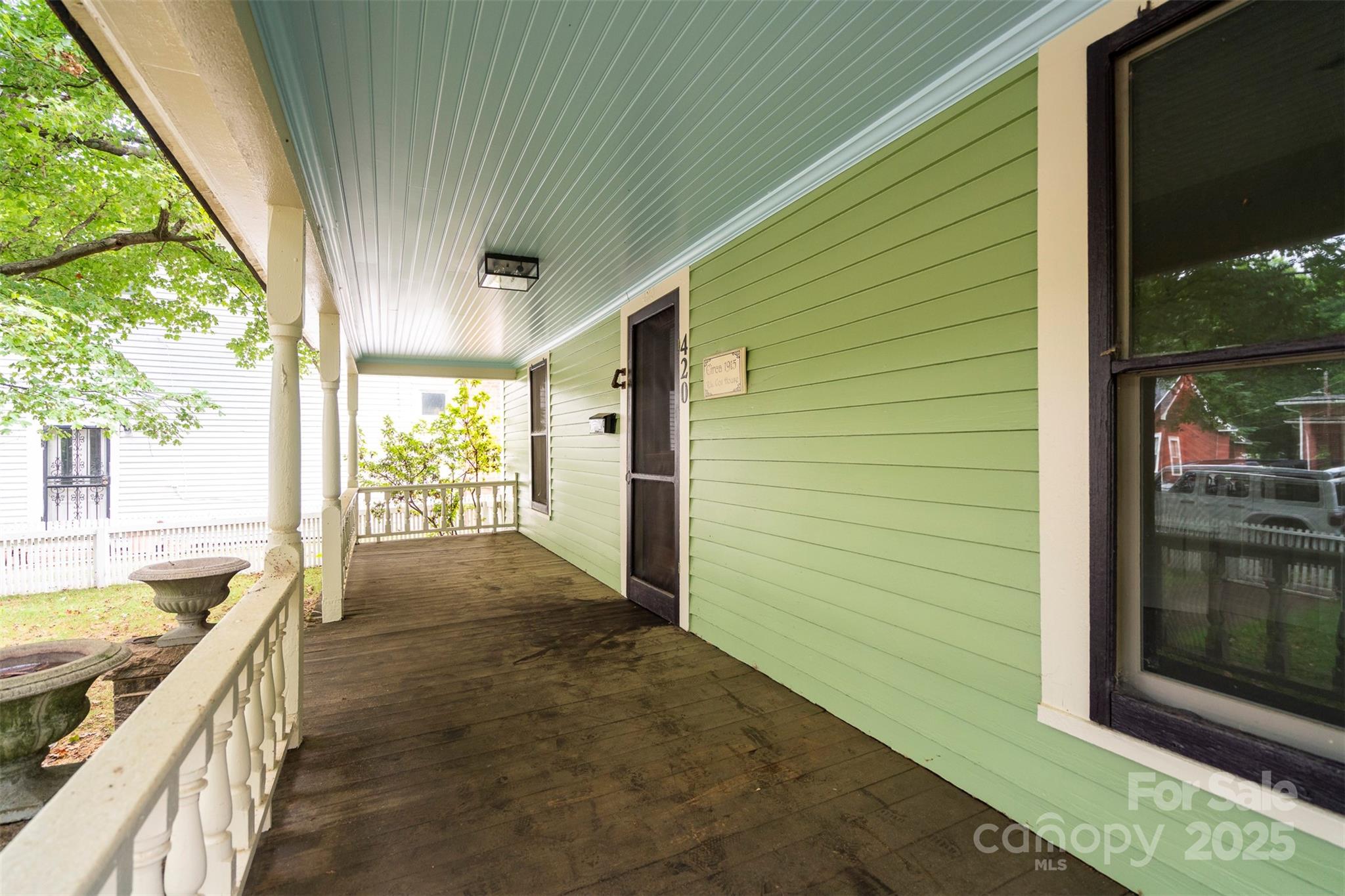420 E Bank Street — Salisbury