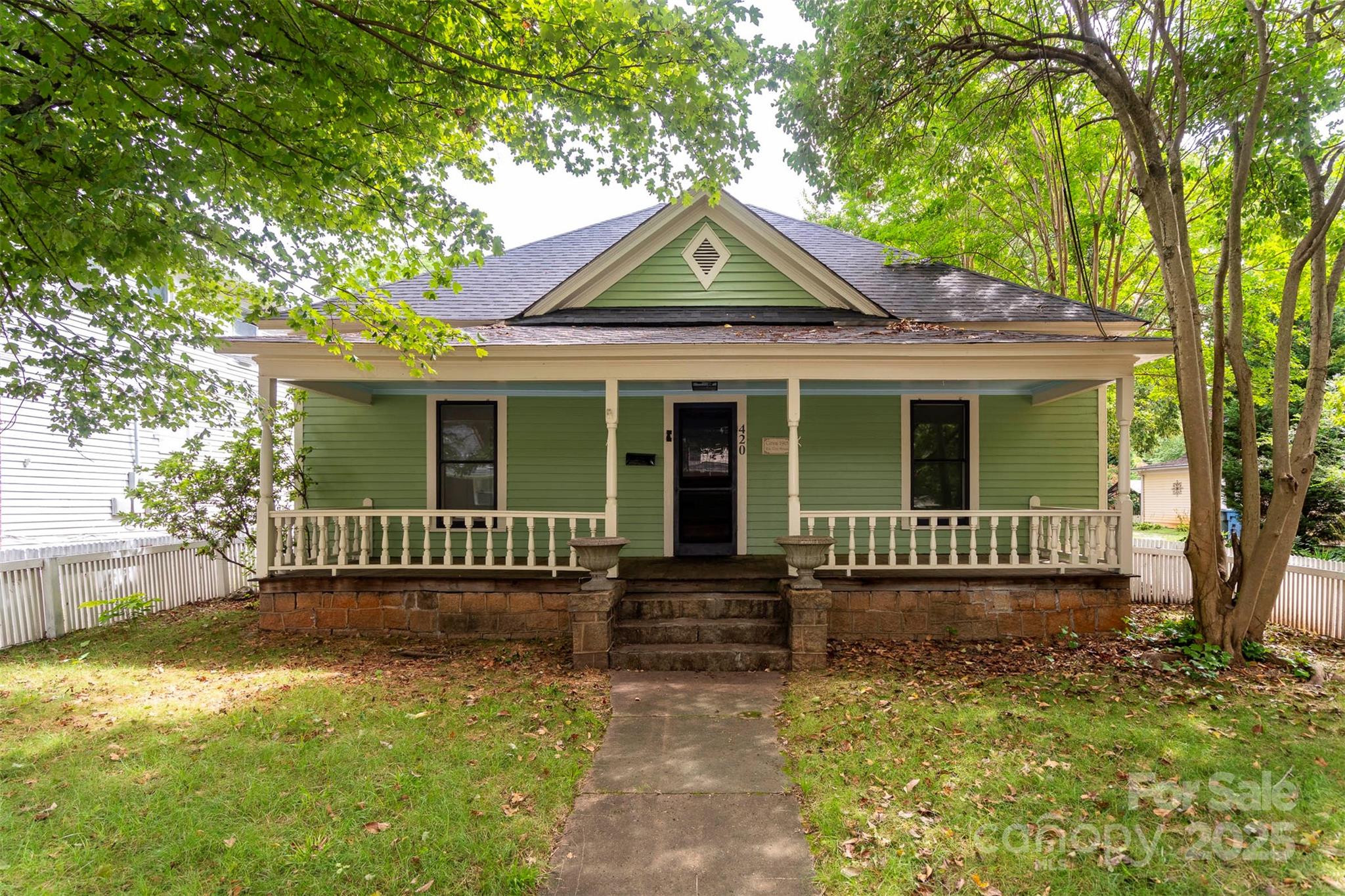 420 E Bank Street — Salisbury