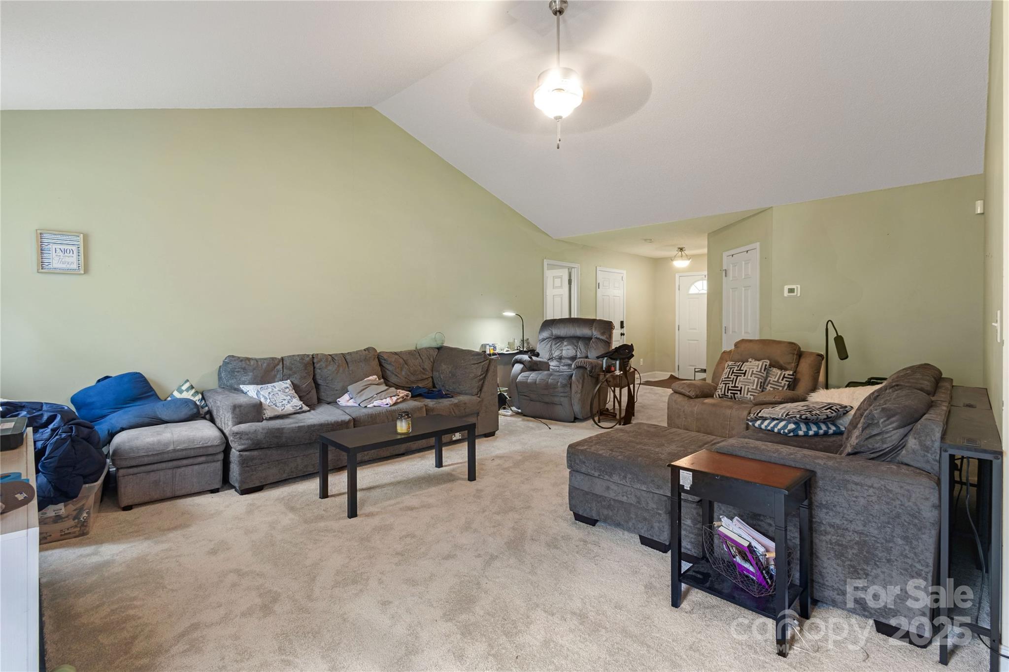 1198 E Middleton Drive — Creedmoor