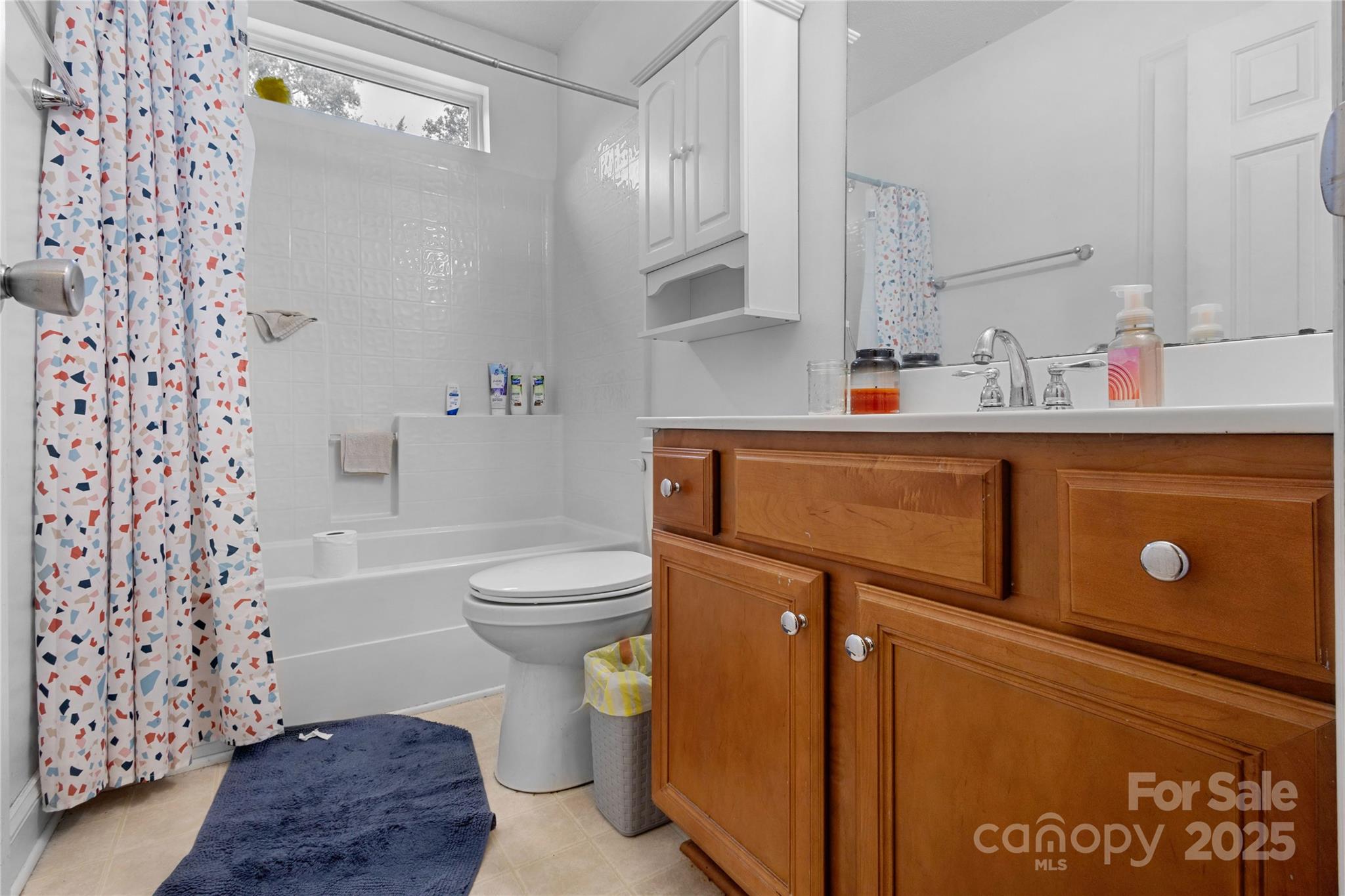 1198 E Middleton Drive — Creedmoor
