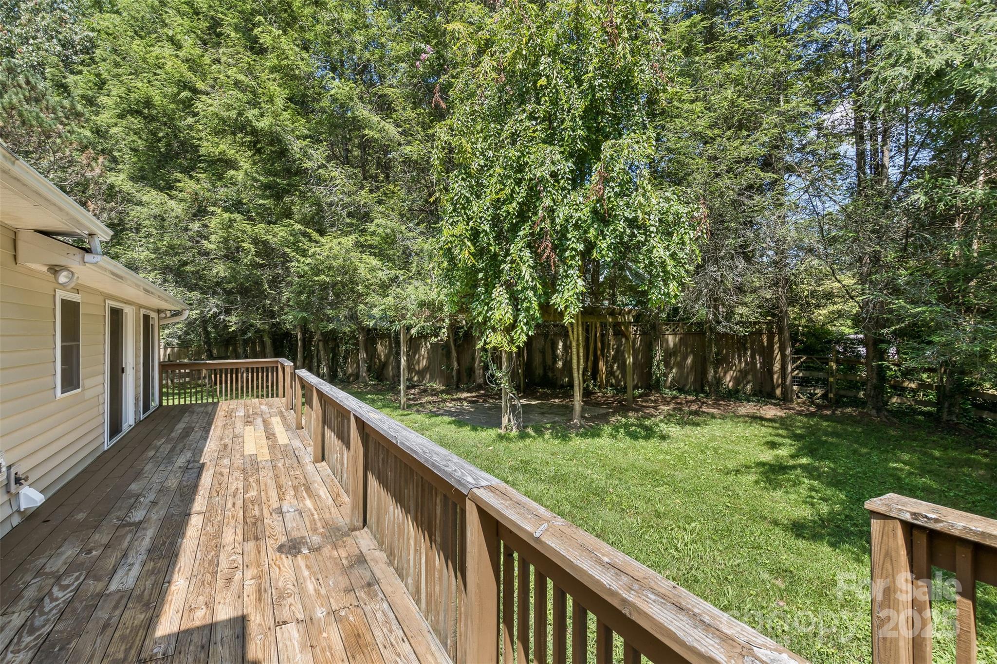 15 Beaverdam Knoll Road — Asheville