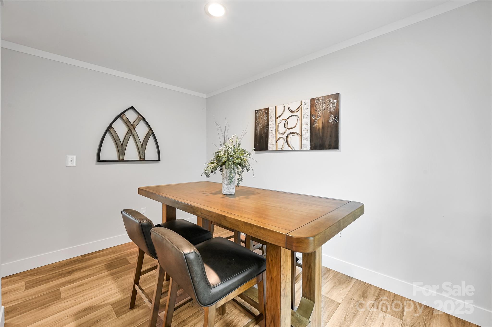 290 Appalachian Way — Mars Hill