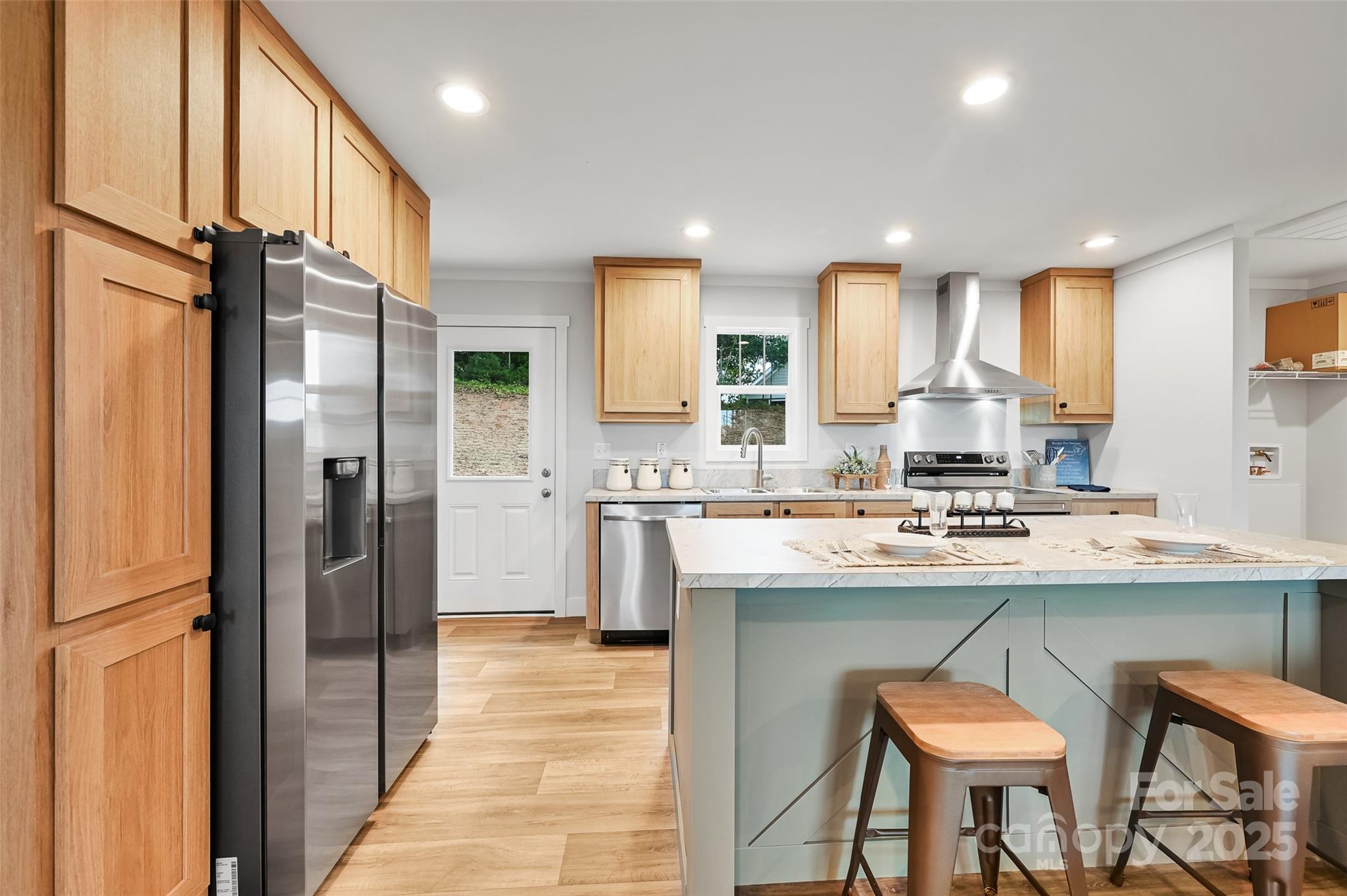 290 Appalachian Way — Mars Hill