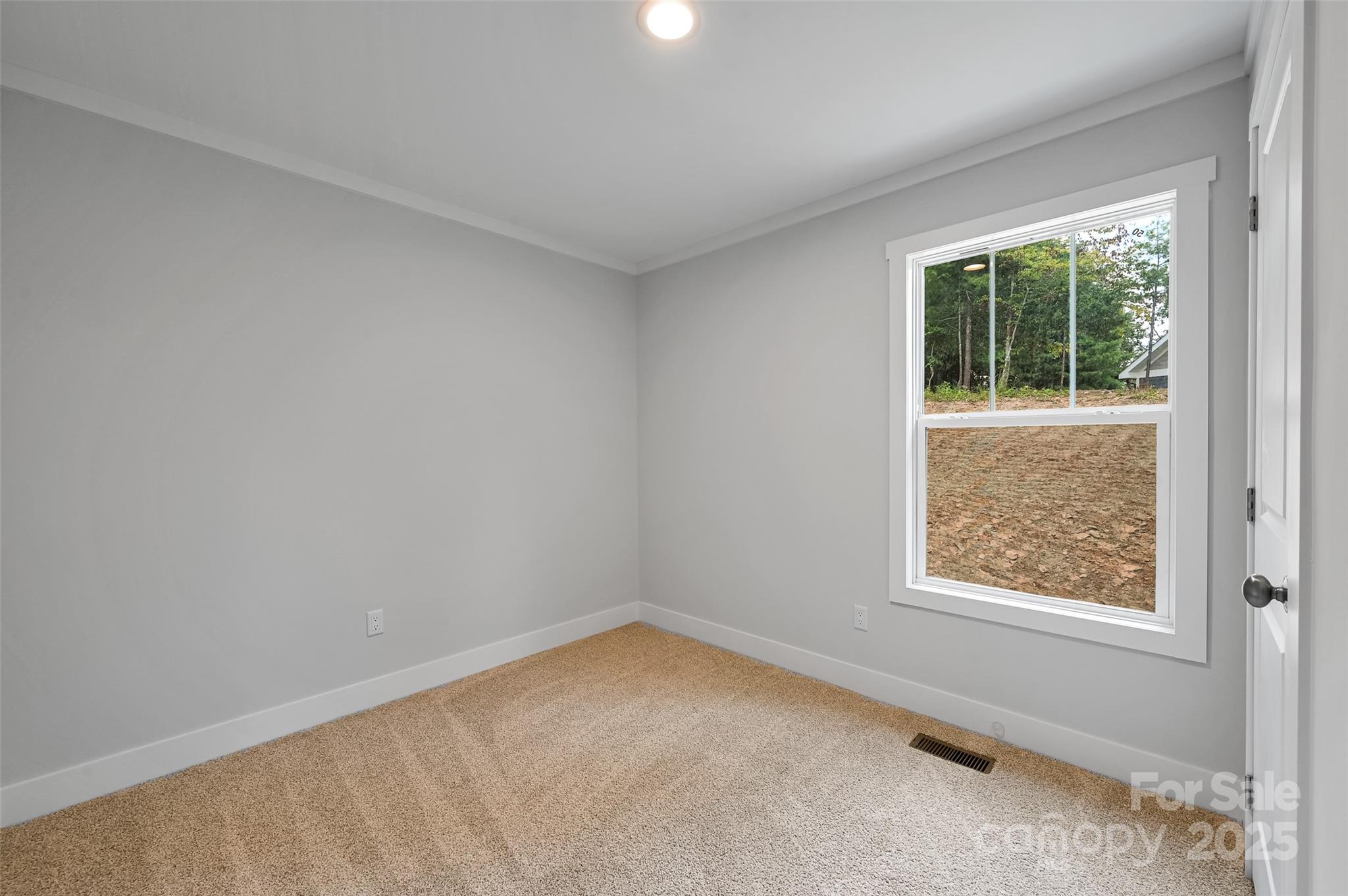 290 Appalachian Way — Mars Hill