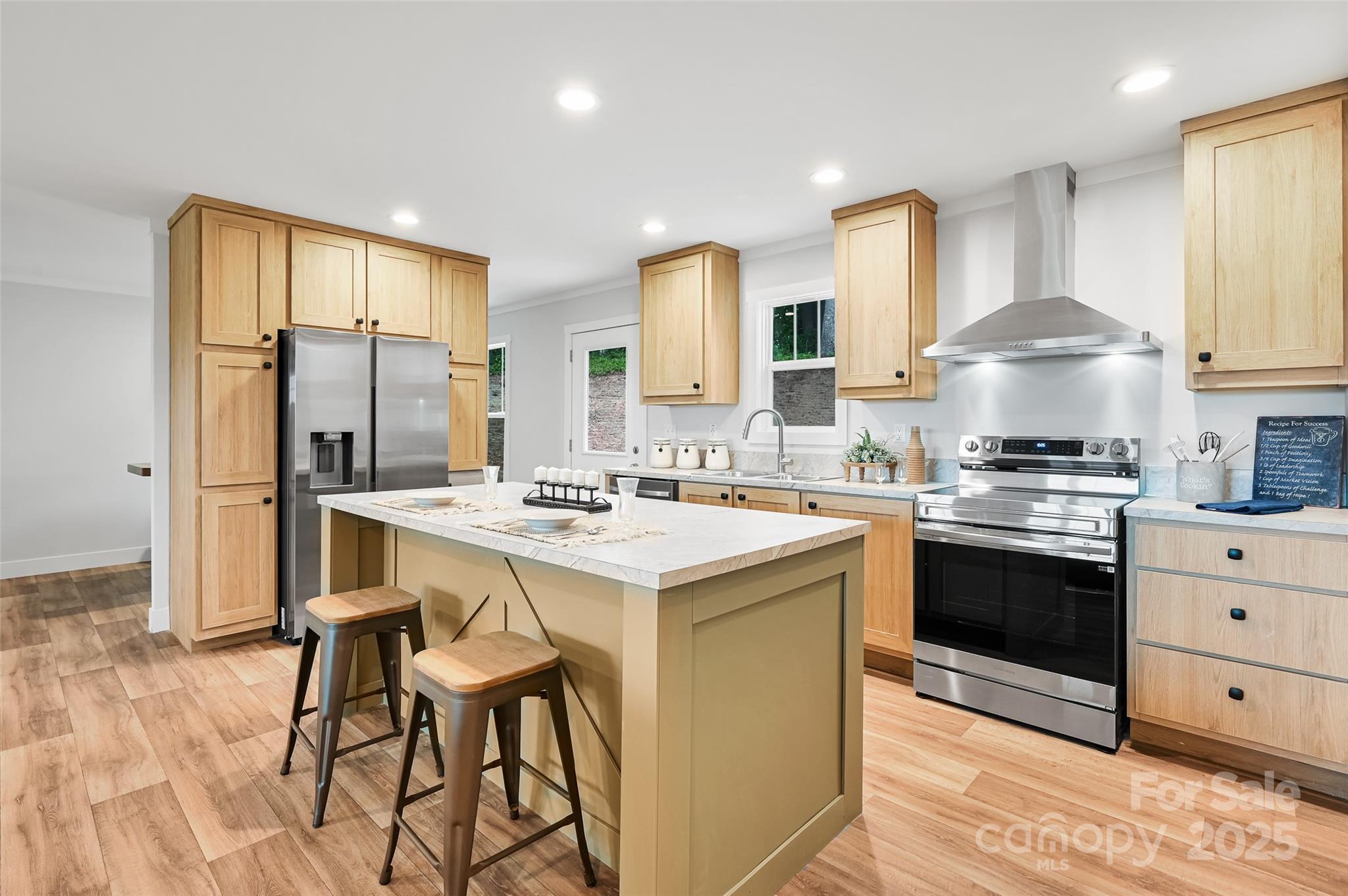 290 Appalachian Way — Mars Hill
