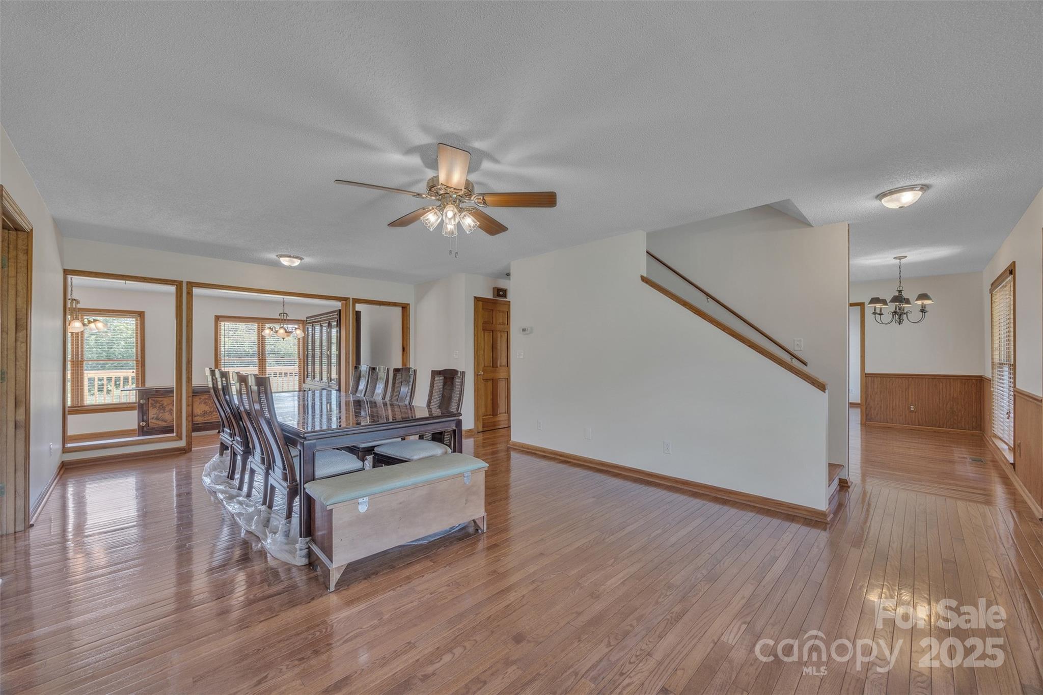 1144 Old Mountain Road — Statesville