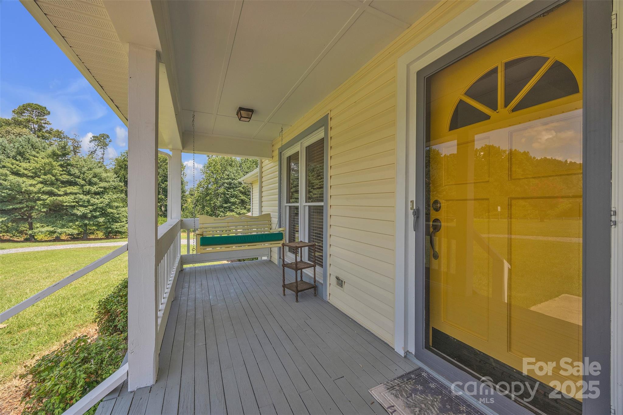 1144 Old Mountain Road — Statesville