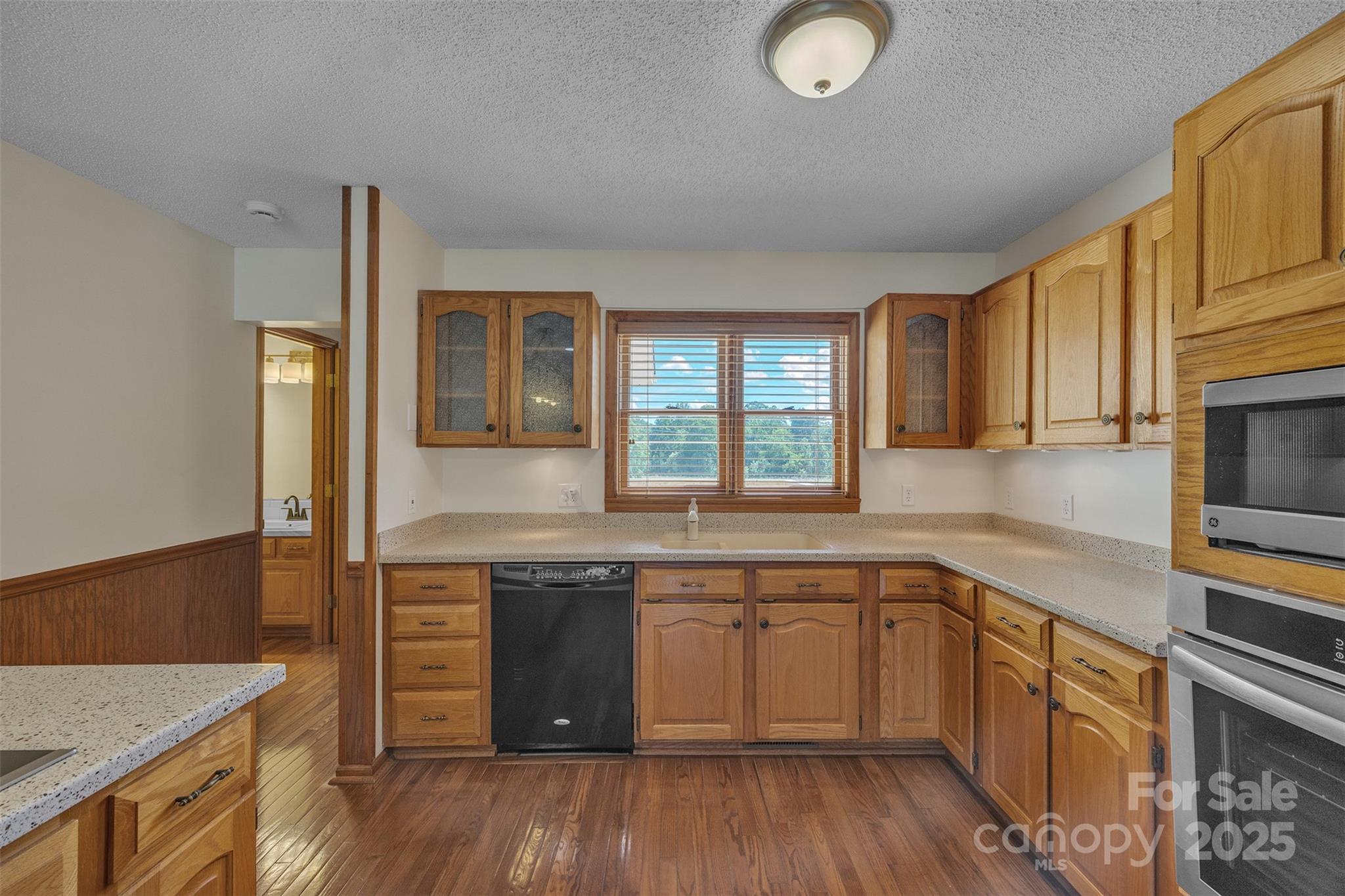 1144 Old Mountain Road — Statesville