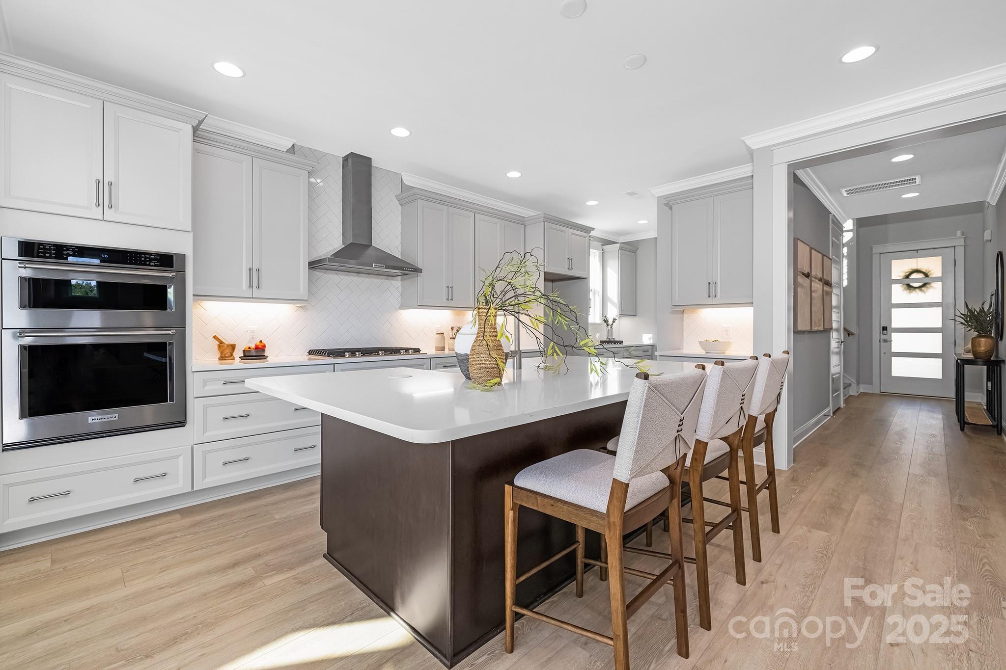 16033 Watts Creek Drive — Huntersville
