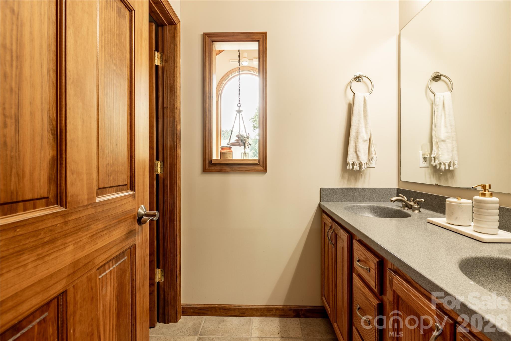 226 Wildcat Mountain Trail — Sylva