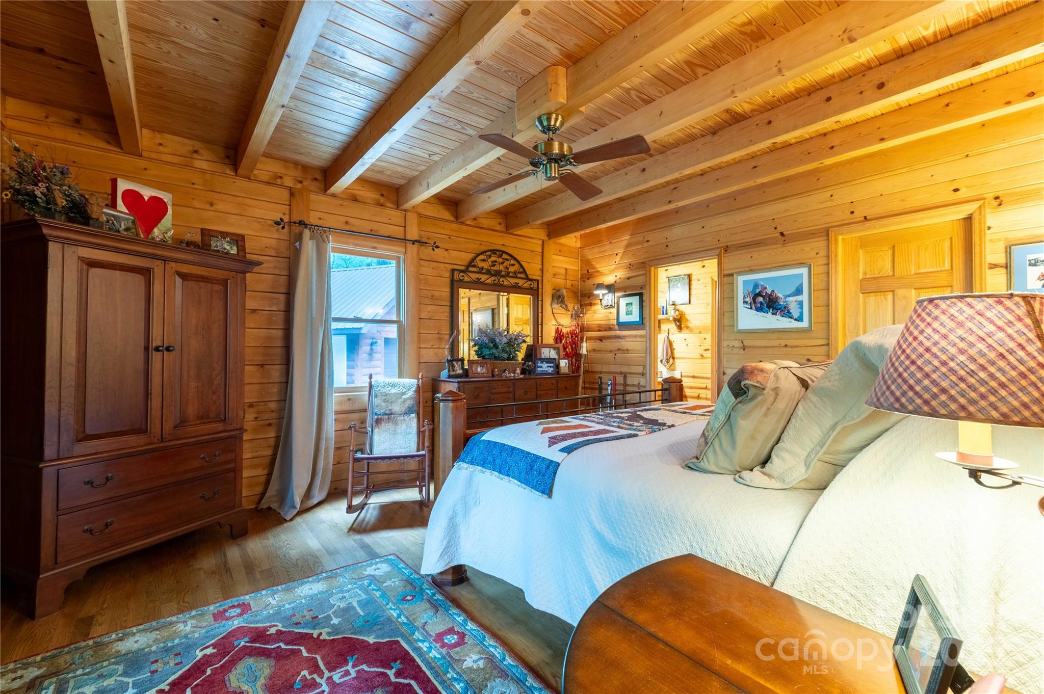 238 Falling Water Drive — Burnsville