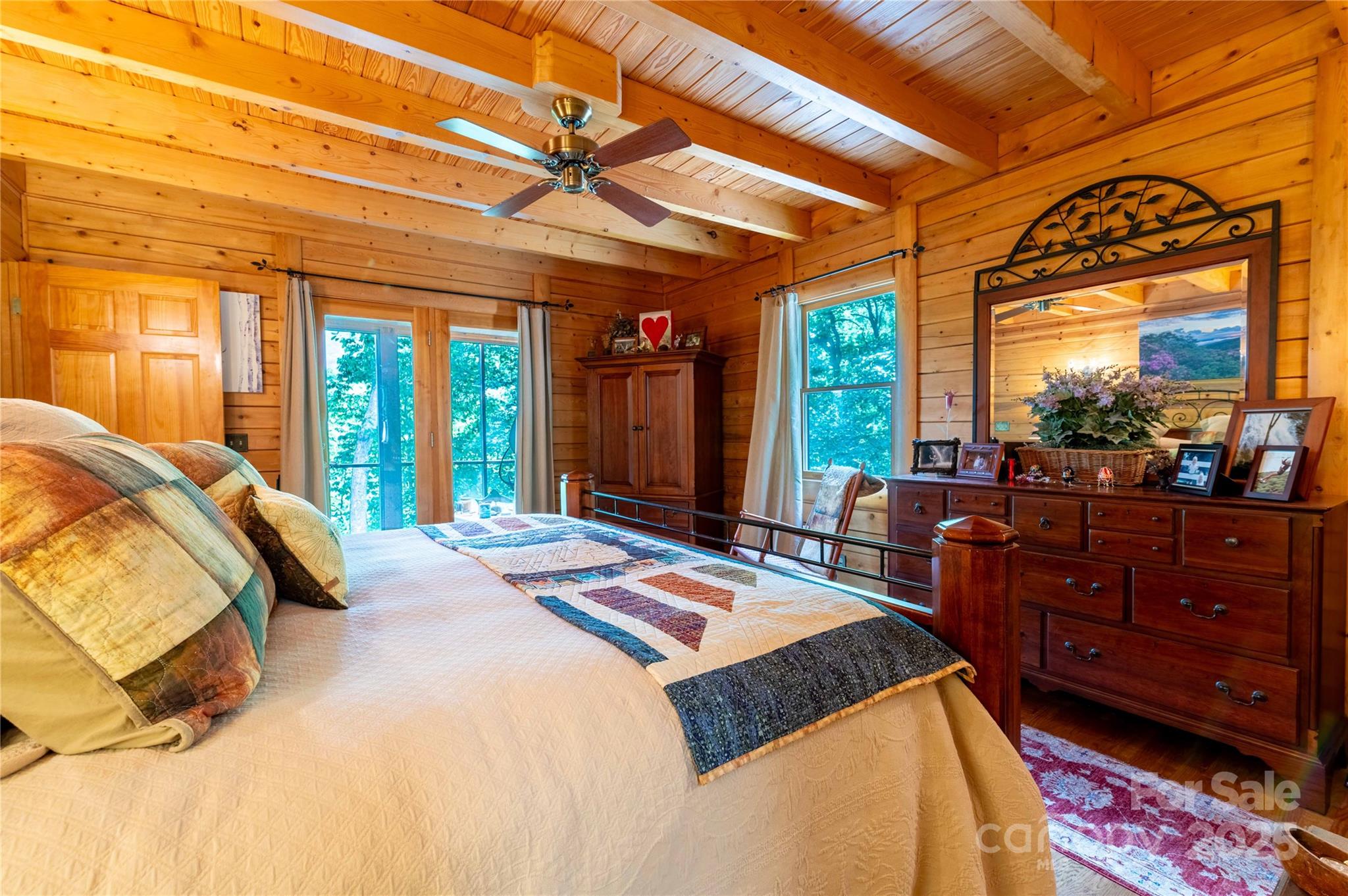 238 Falling Water Drive — Burnsville