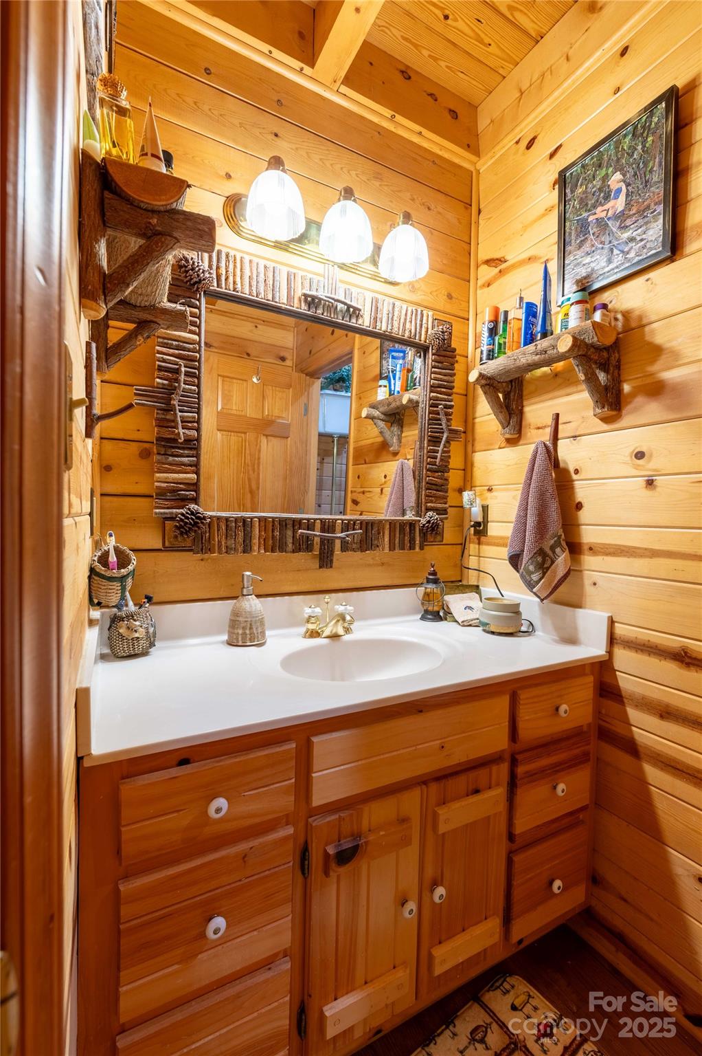 238 Falling Water Drive — Burnsville