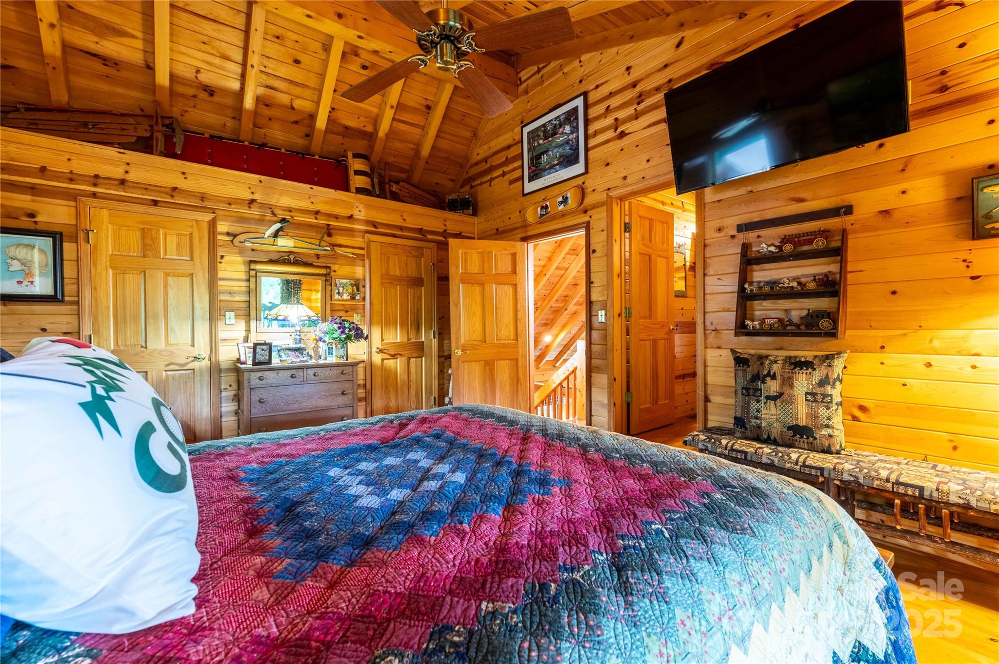 238 Falling Water Drive — Burnsville