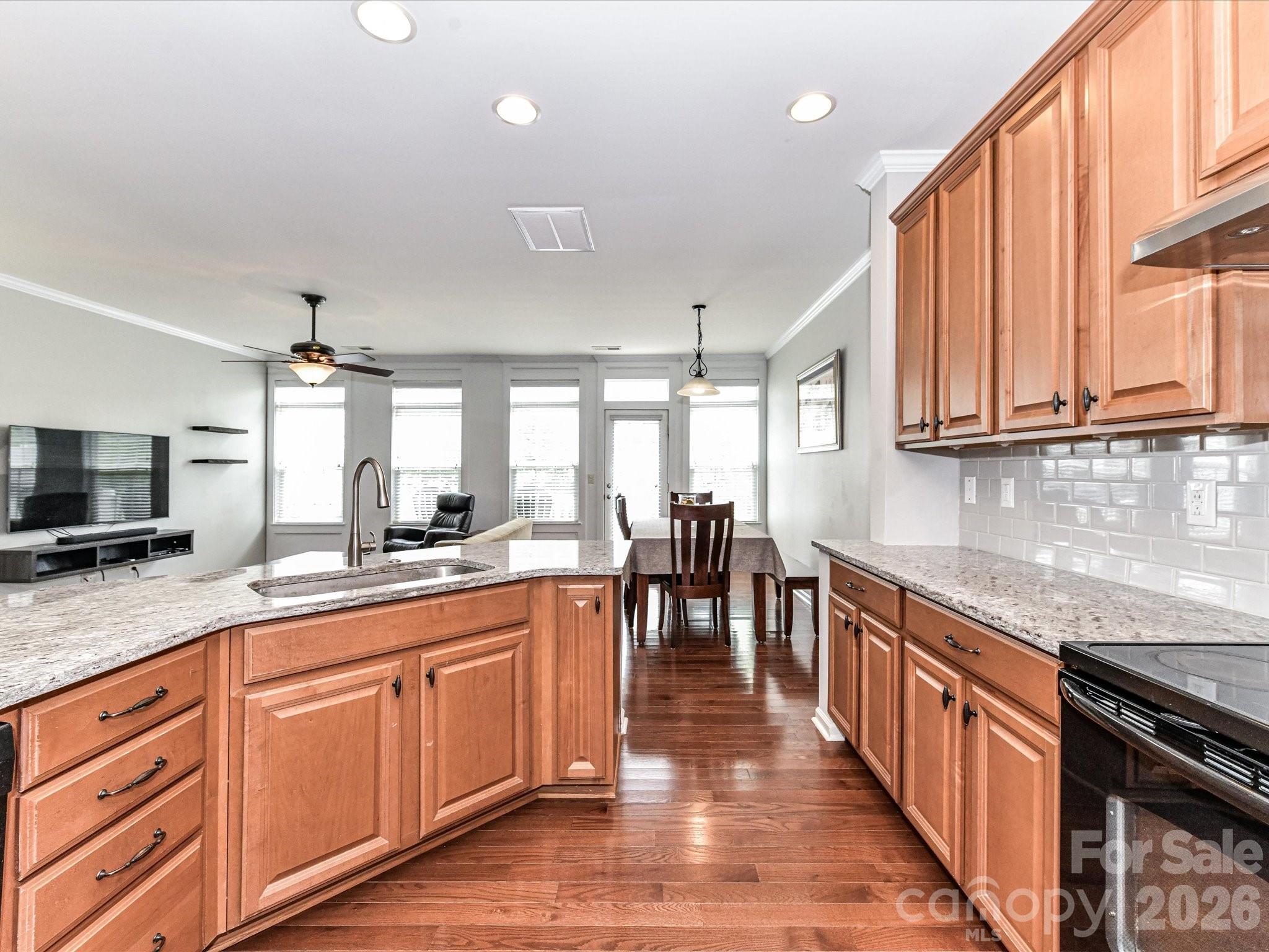 756 Naramore Street — Davidson