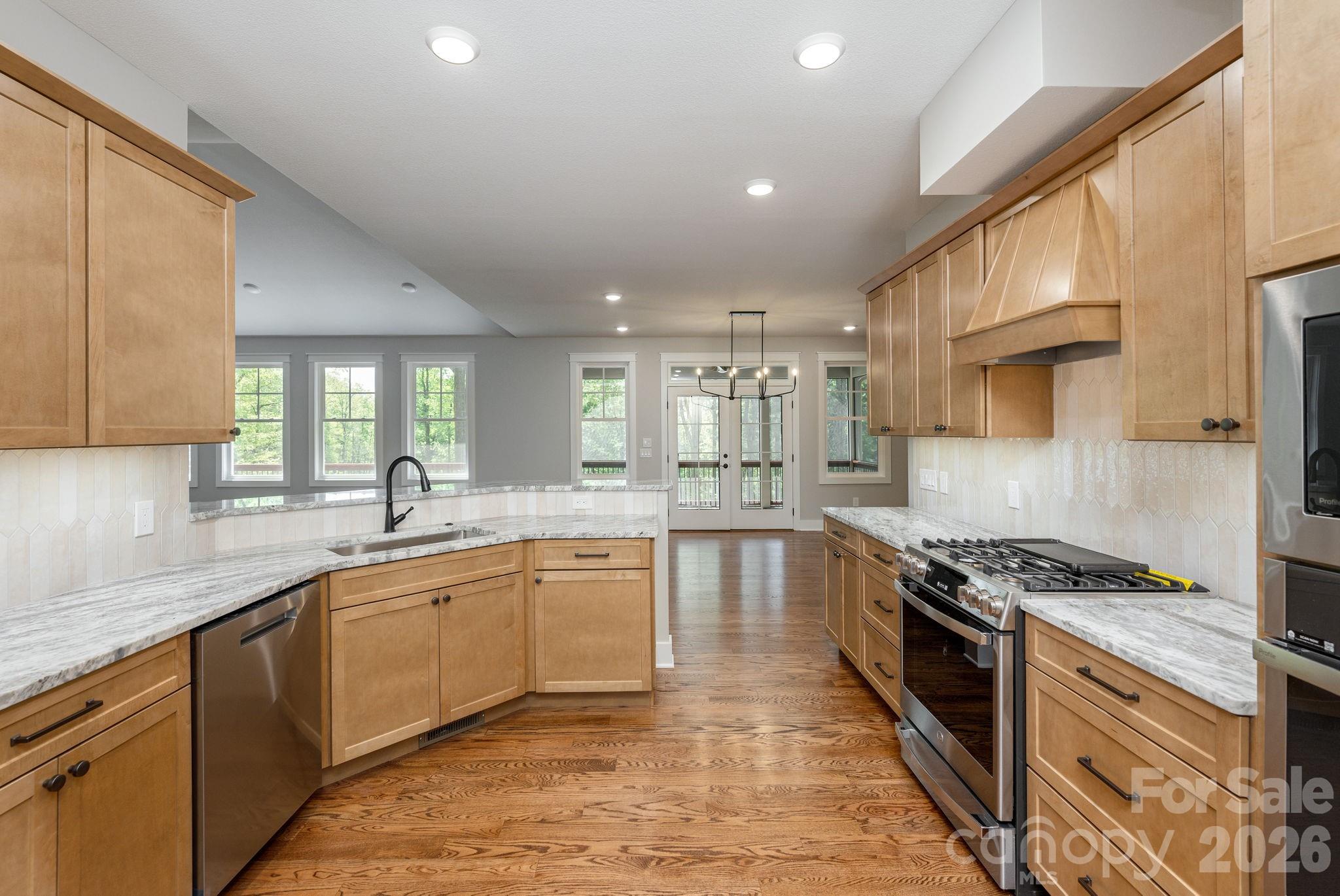 634 Hollybrook Drive — Flat Rock