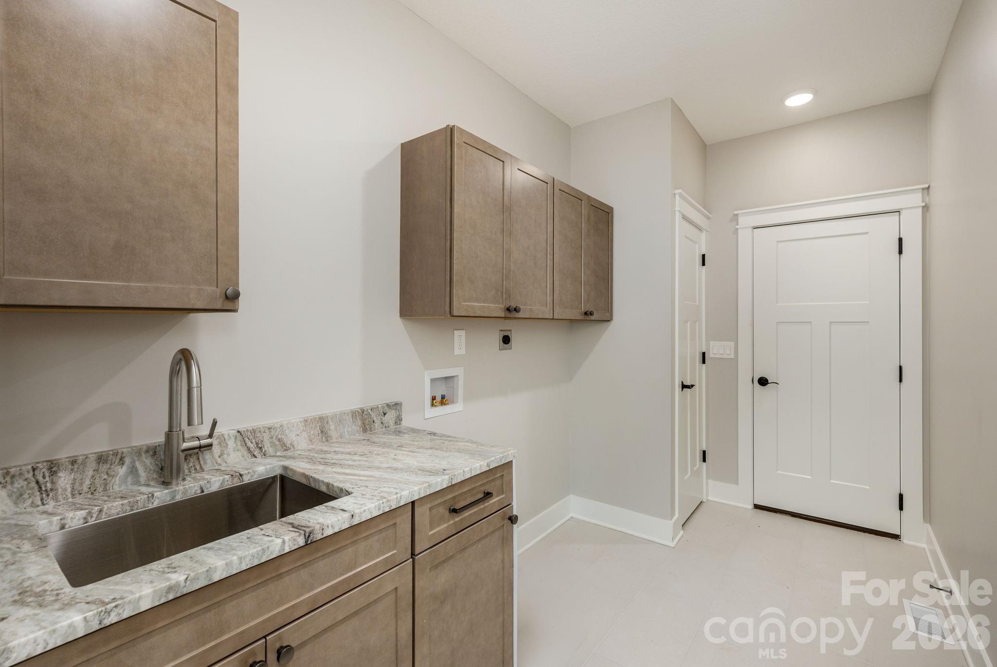 634 Hollybrook Drive — Flat Rock