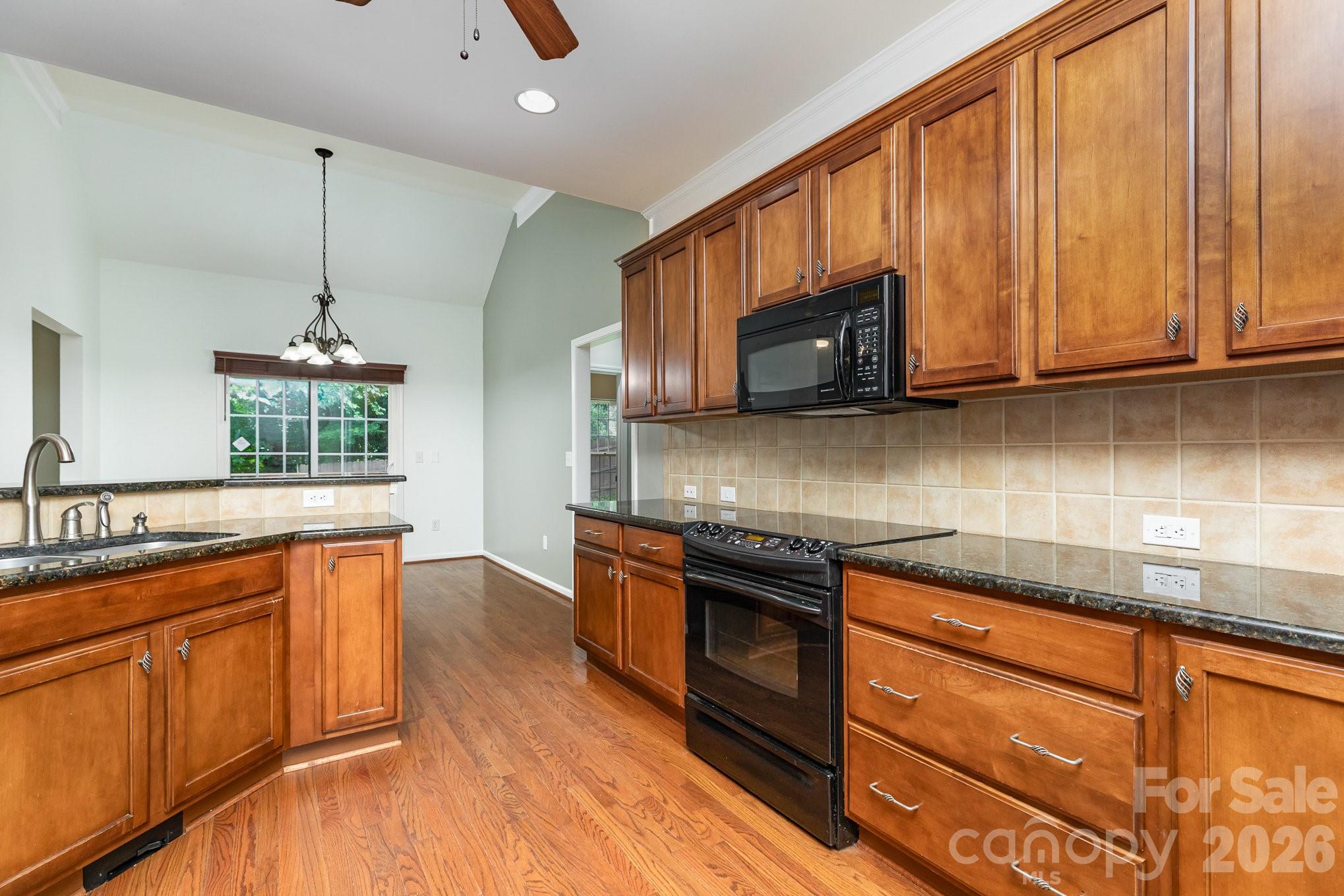 7508 Turkey Trot Drive — Stanley