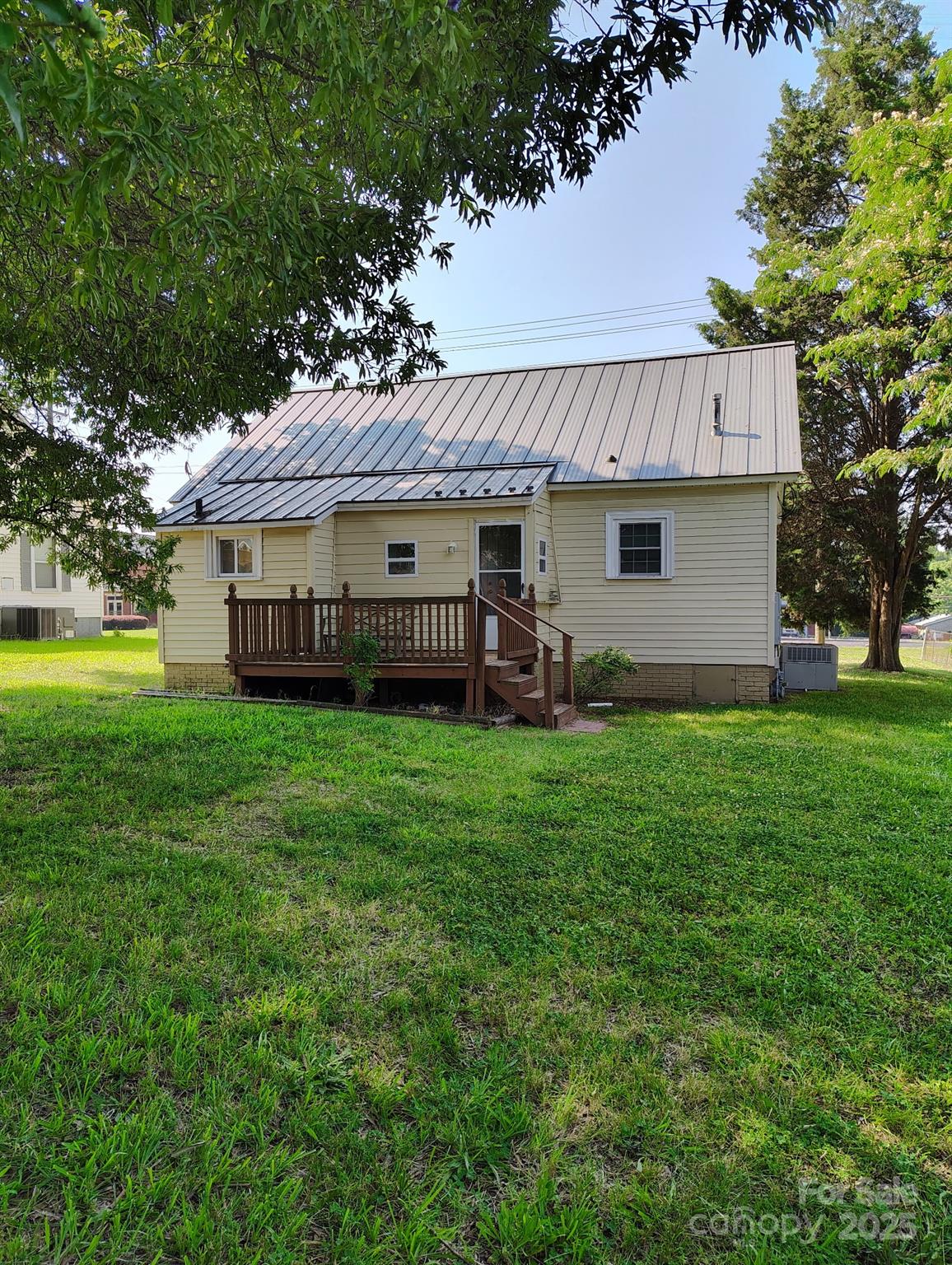 8504 Moores Chapel Road — Charlotte